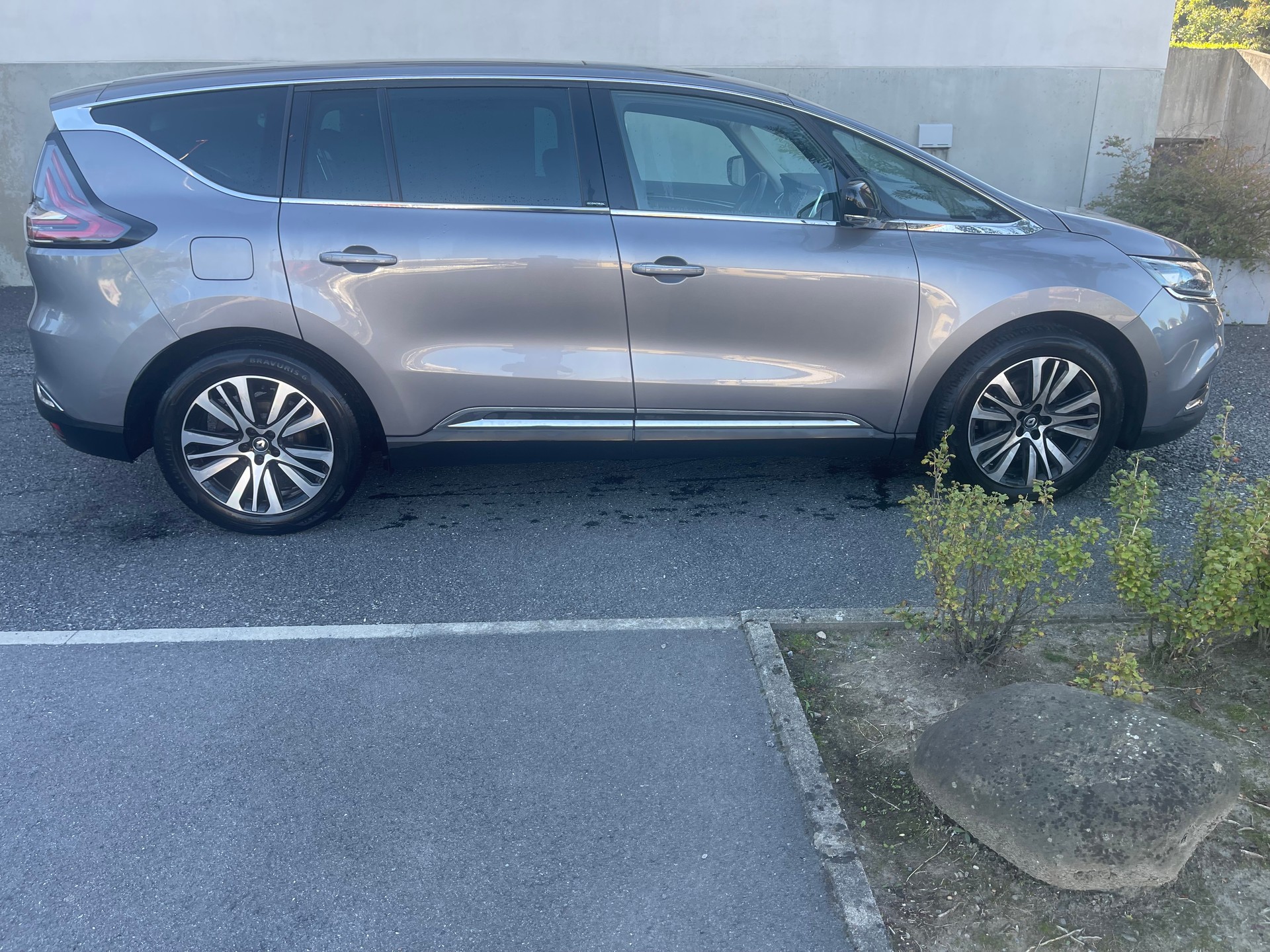 RENAULT Espace 1.6 dCi Initiale Paris EDC-image-7