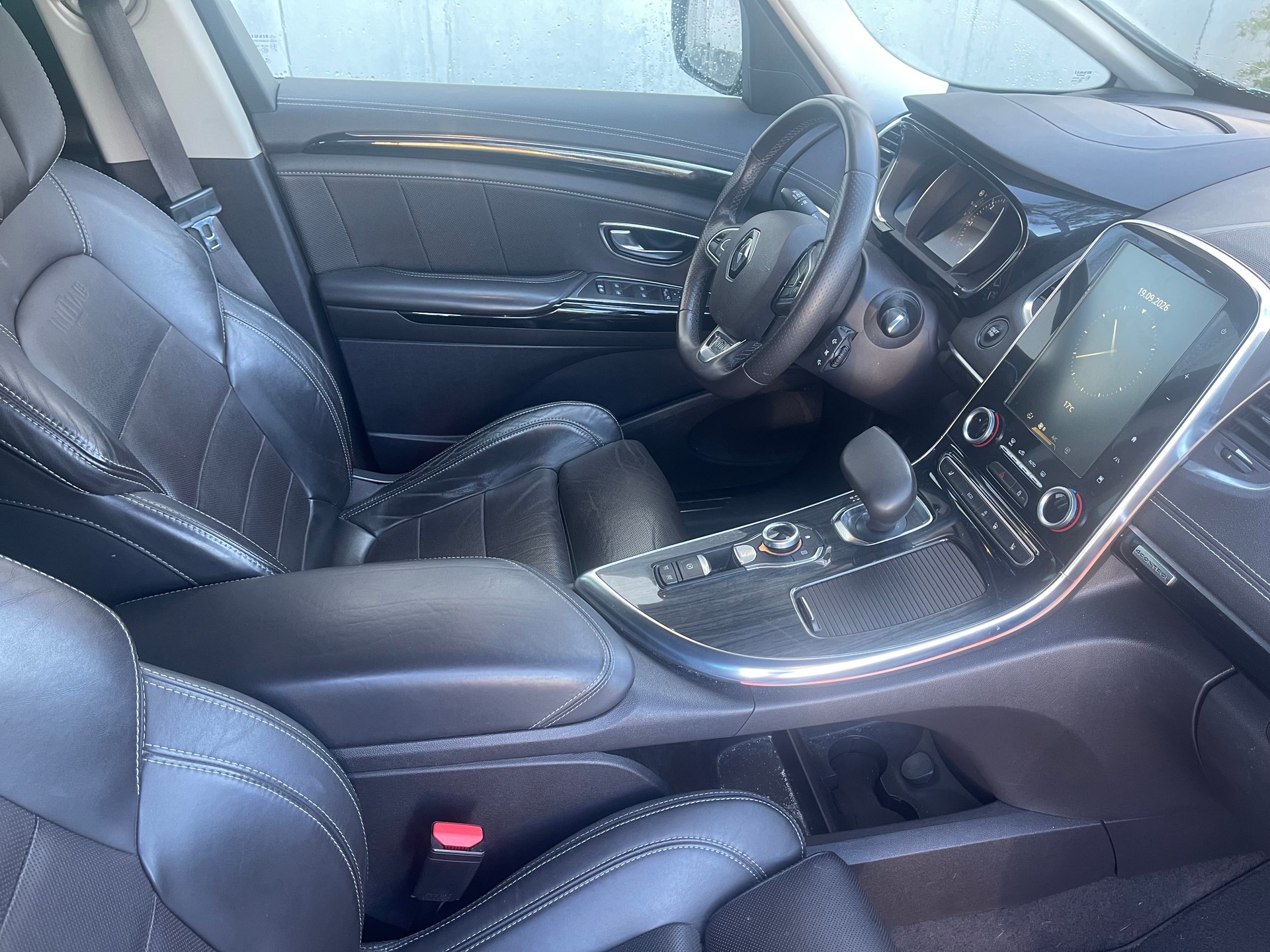 RENAULT Espace 1.6 dCi Initiale Paris EDC-image-14