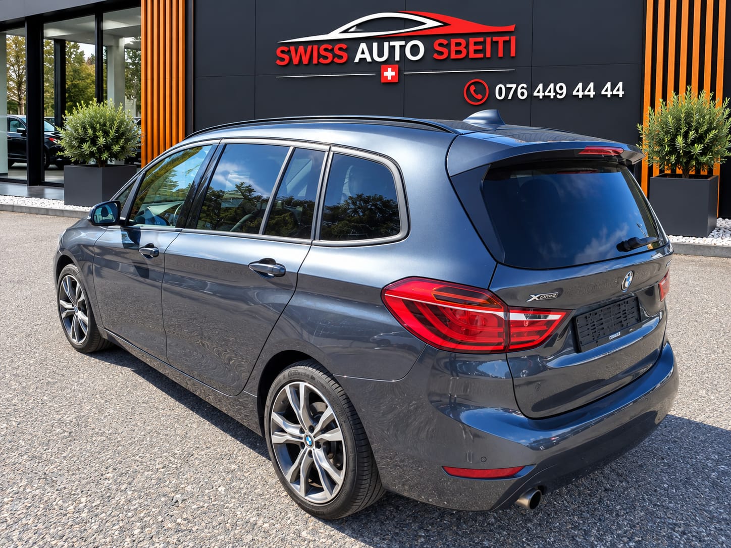BMW 218d Gran Tourer Steptronic-image-4