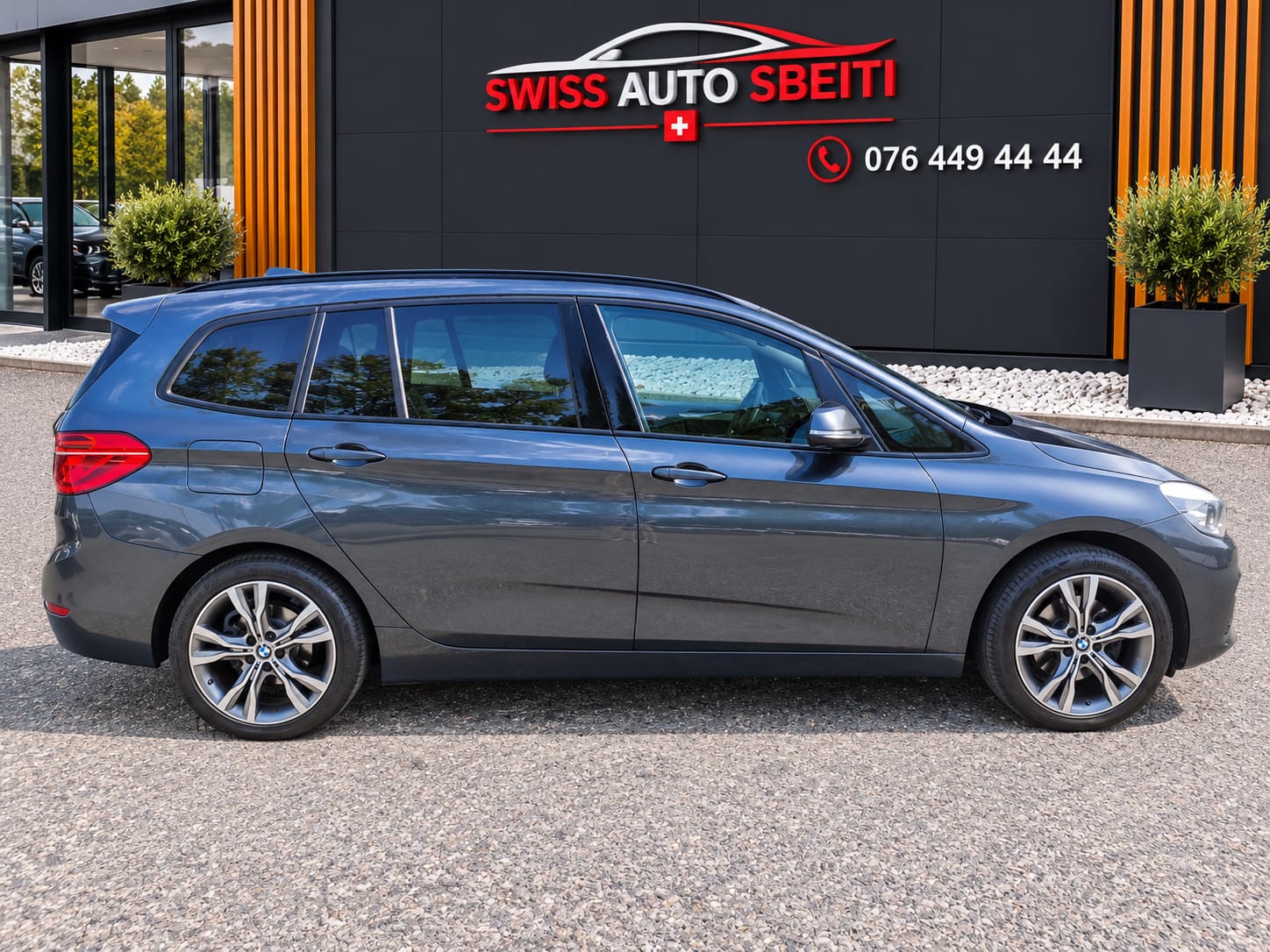 BMW 218d Gran Tourer Steptronic-image-3