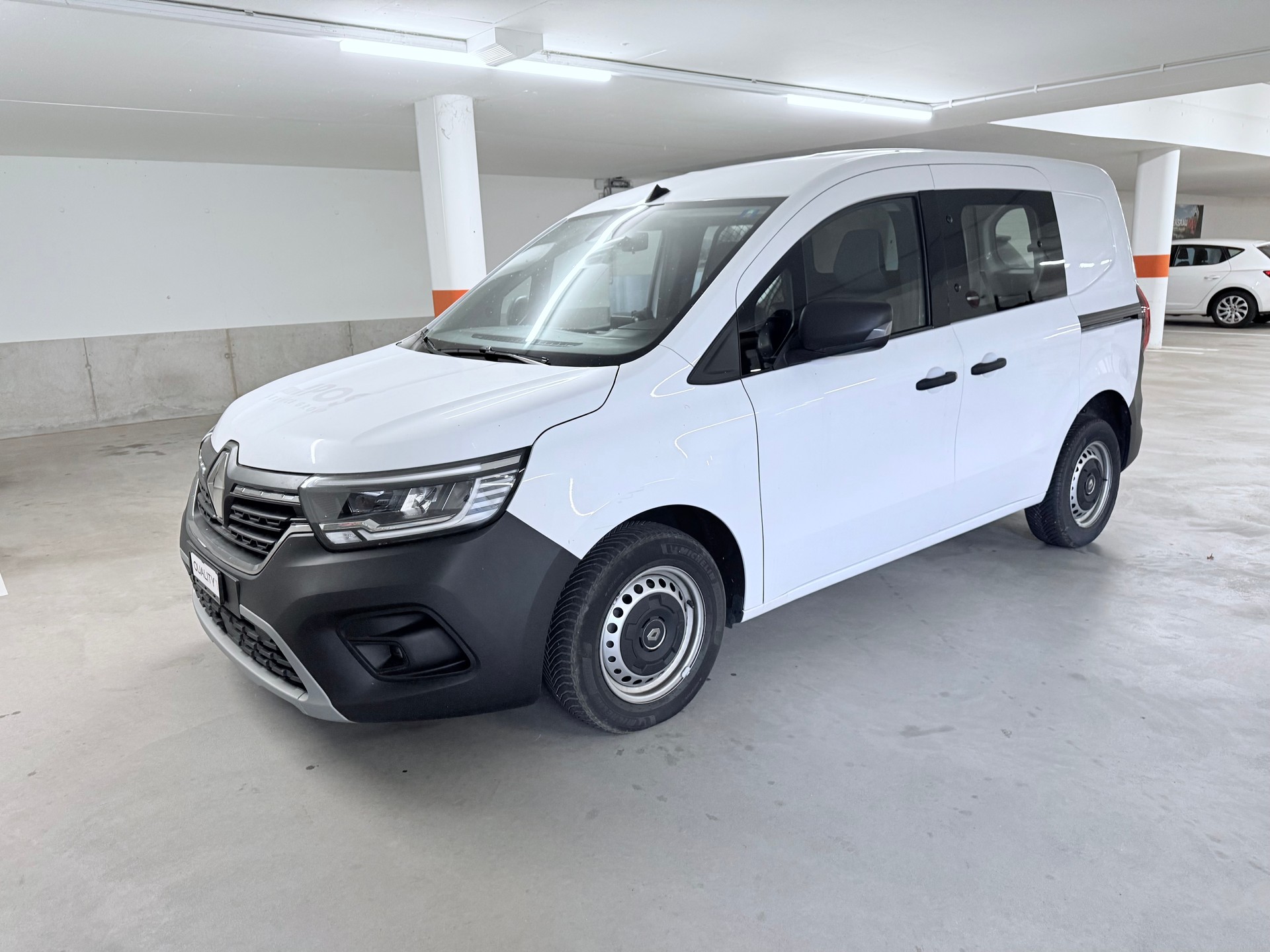 RENAULT Kangoo Van 1.5 dCi Standard 95 MIT KLIMA (( 5 Türen ))-image-9