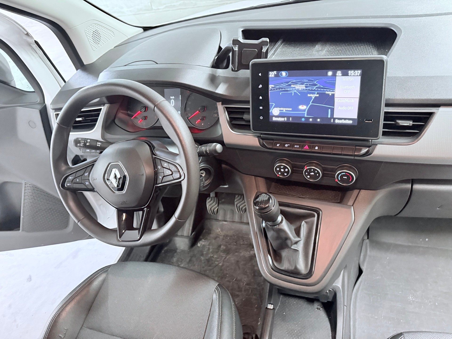 RENAULT Kangoo Van 1.5 dCi Standard 95 MIT KLIMA (( 5 Türen ))-image-12