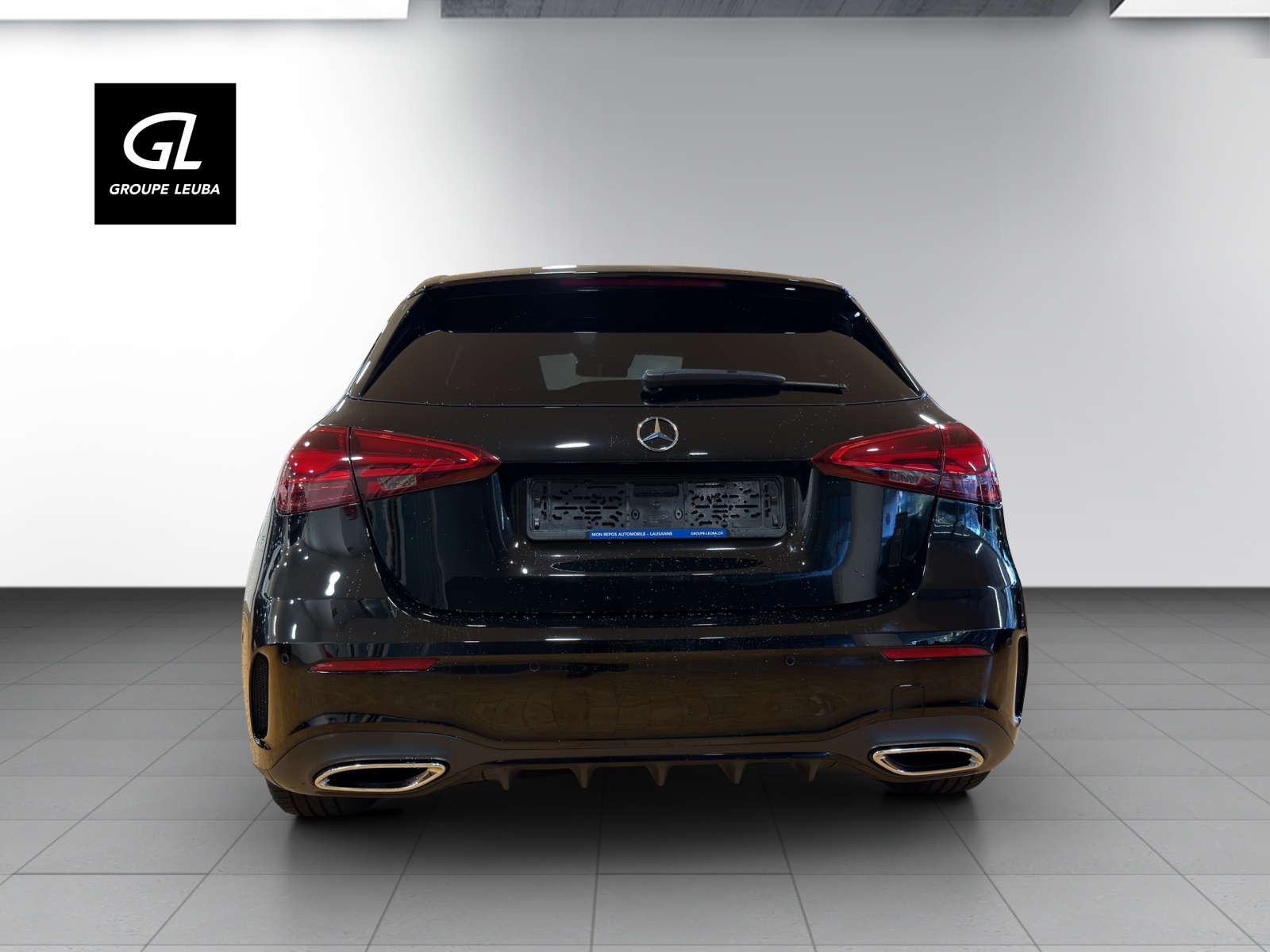MERCEDES-BENZ A 200 AMG Line 7G-DCT-image-5