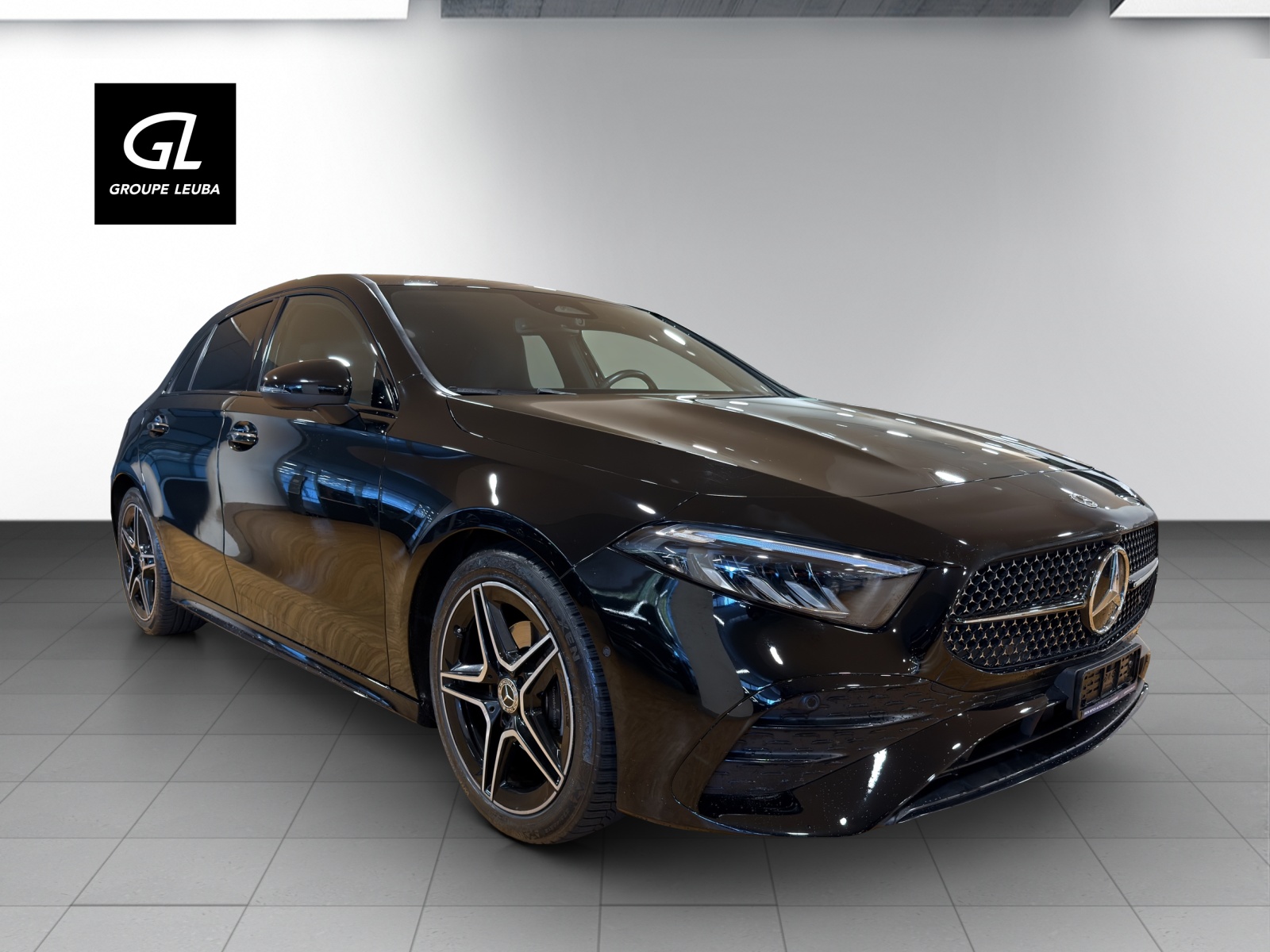 MERCEDES-BENZ A 200 AMG Line 7G-DCT-image-0