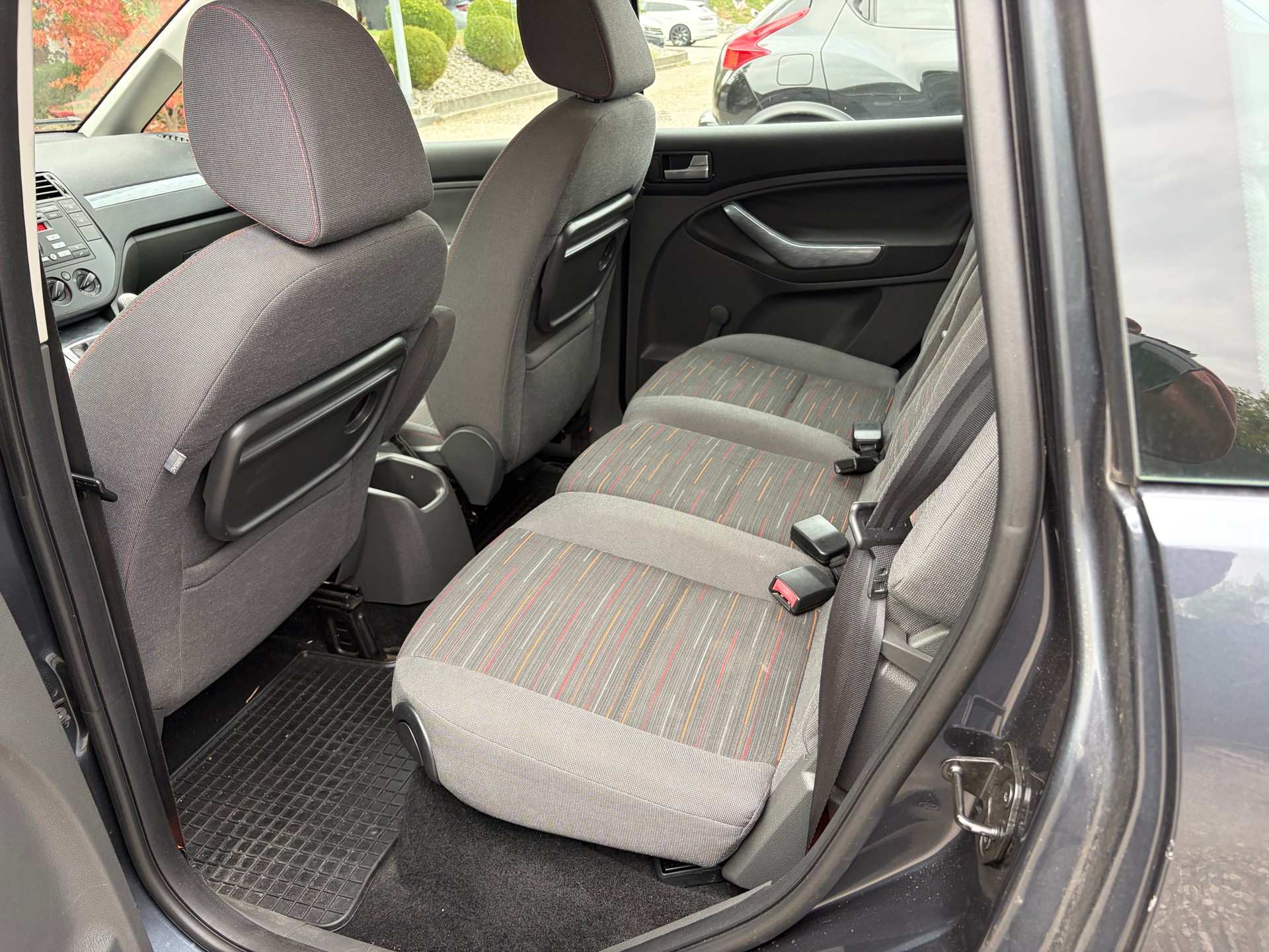 FORD C-Max 1.8 16V Carving-image-13