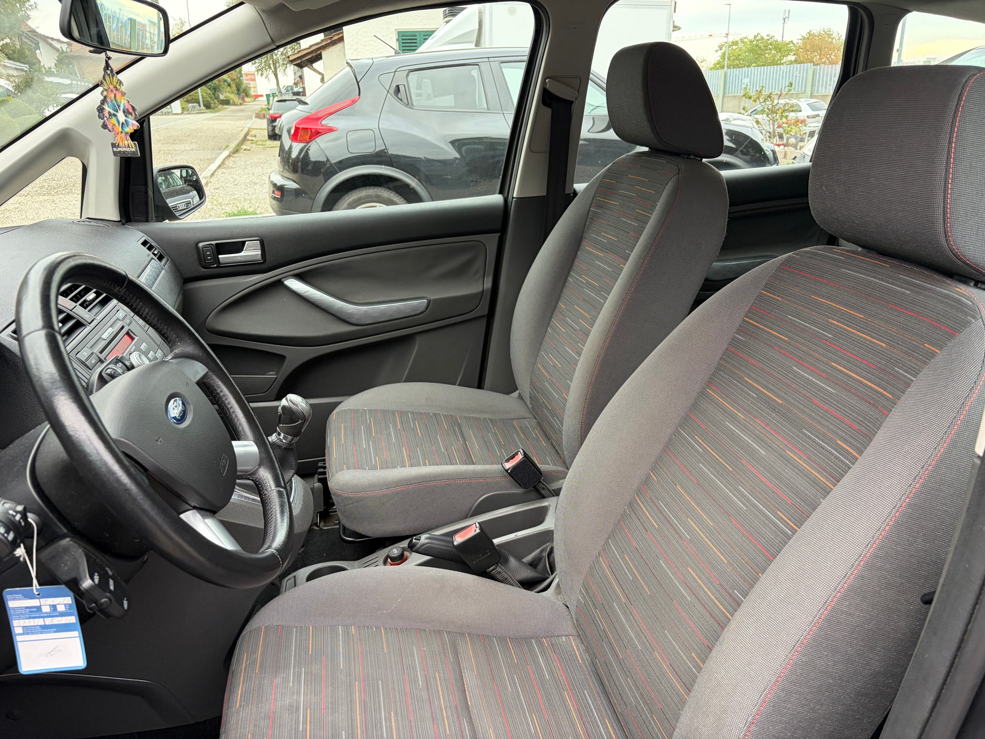 FORD C-Max 1.8 16V Carving-image-9