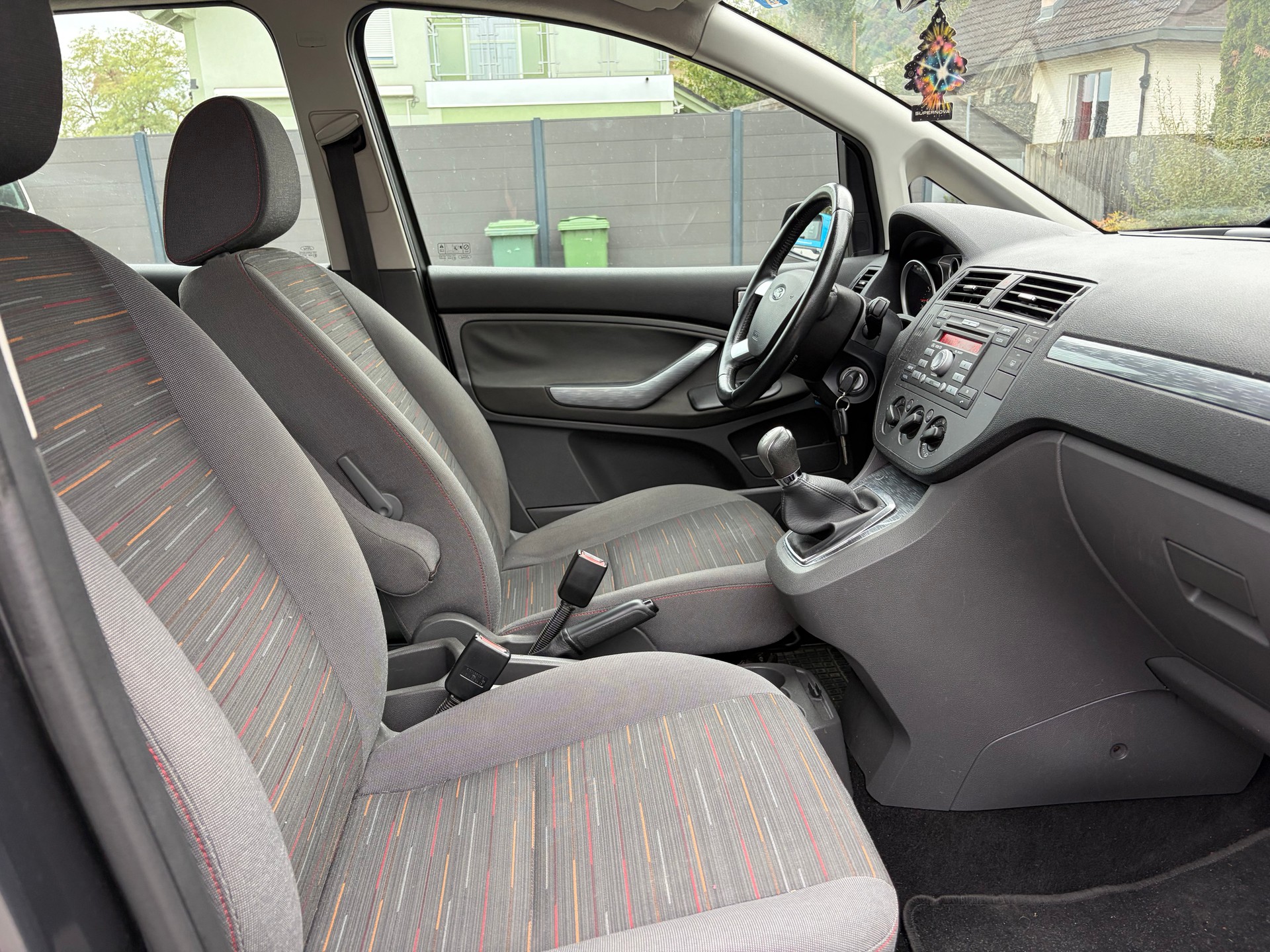 FORD C-Max 1.8 16V Carving-image-10