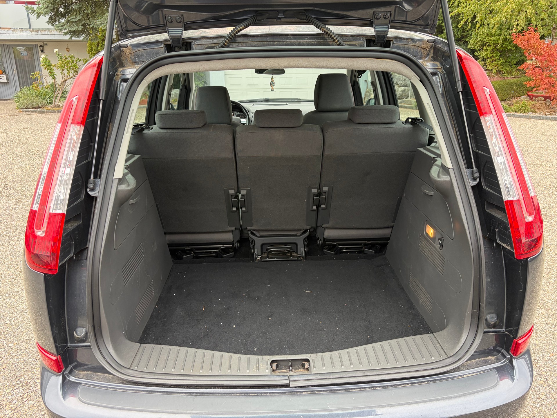 FORD C-Max 1.8 16V Carving-image-14
