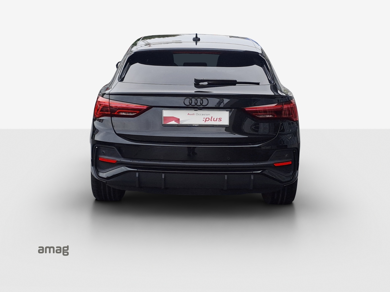 AUDI Q3 Sportback 35 TFSI S line Attraction S-tronic-image-3