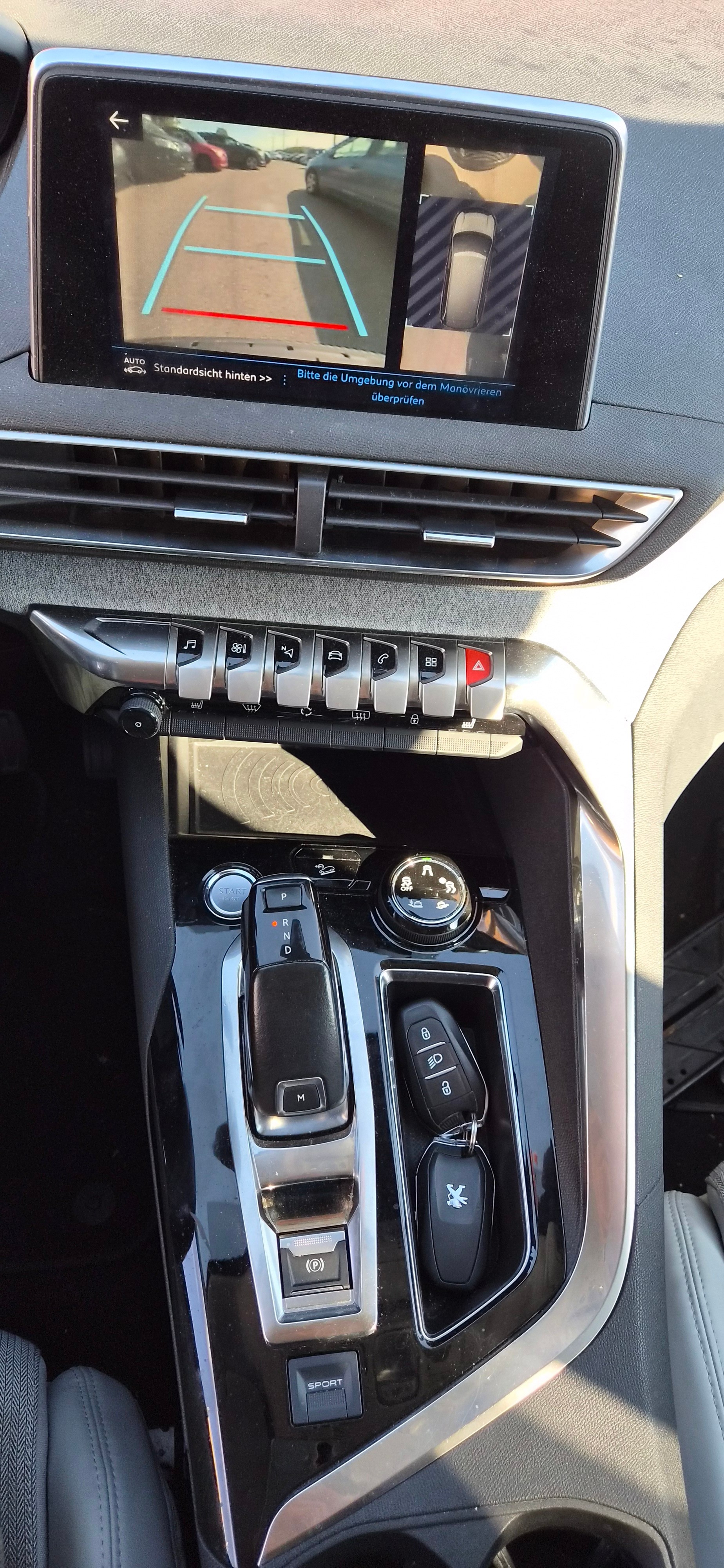 PEUGEOT 5008 1.6 THP Active EAT-image-8
