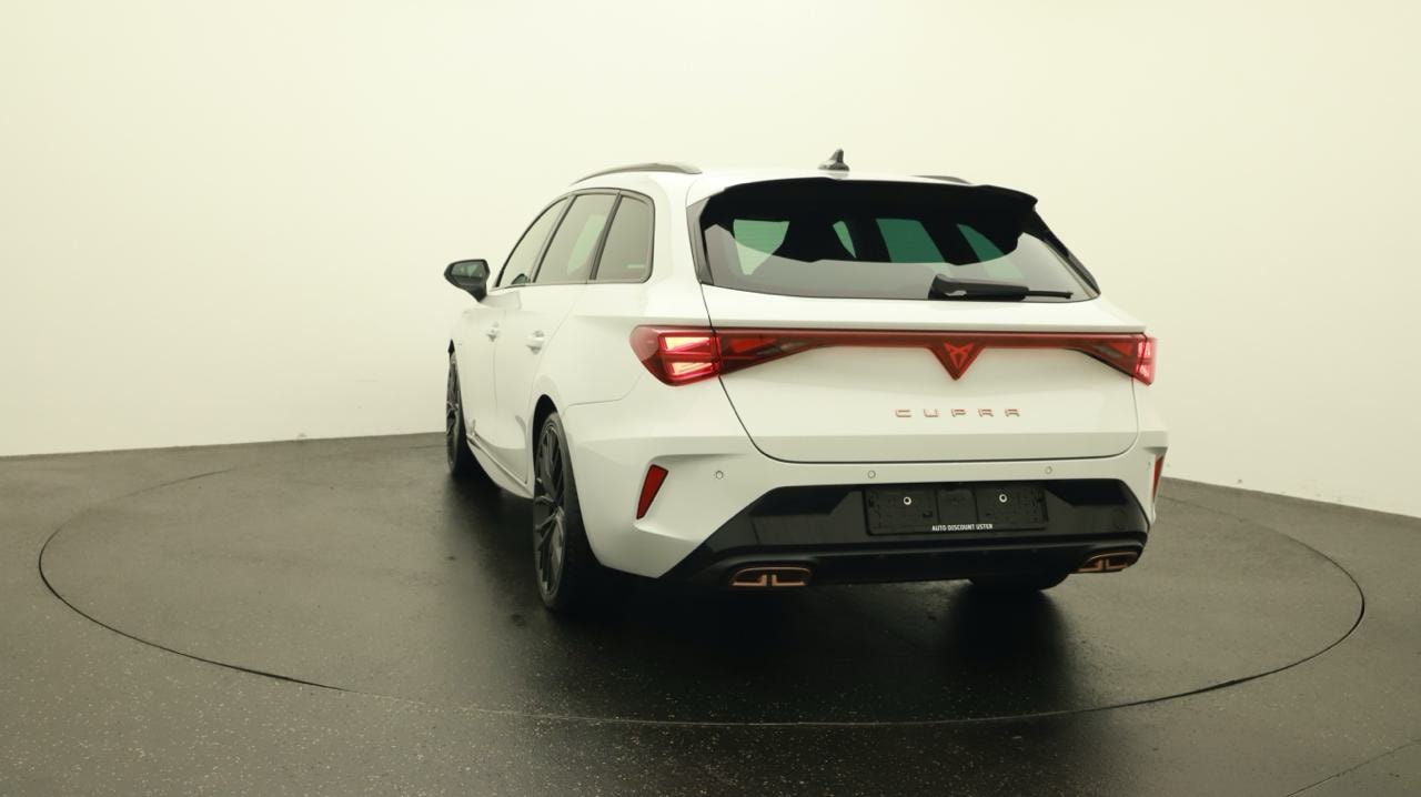 CUPRA LEON ST 1.5 e-HYBRID pHEV VZ Black Edition-showroom-element-3
