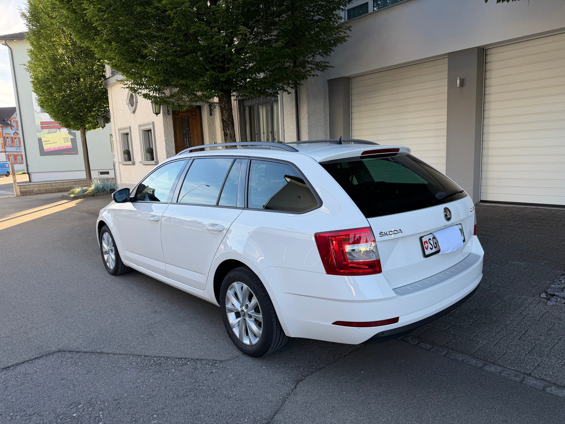 SKODA 2.0 TDI 150 Ambition 4x4 DSG-image-1