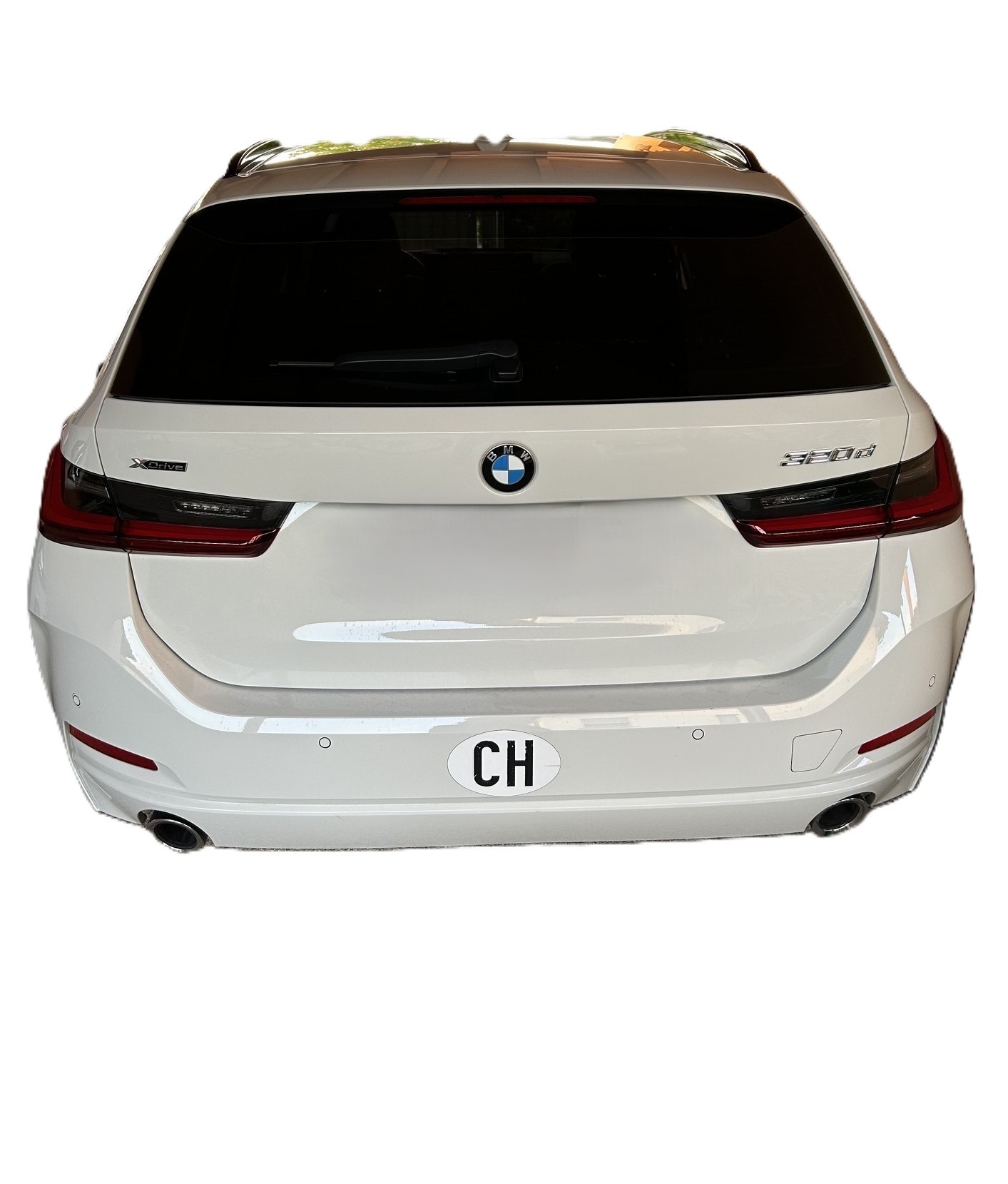 BMW 320xdrive touring-image-1