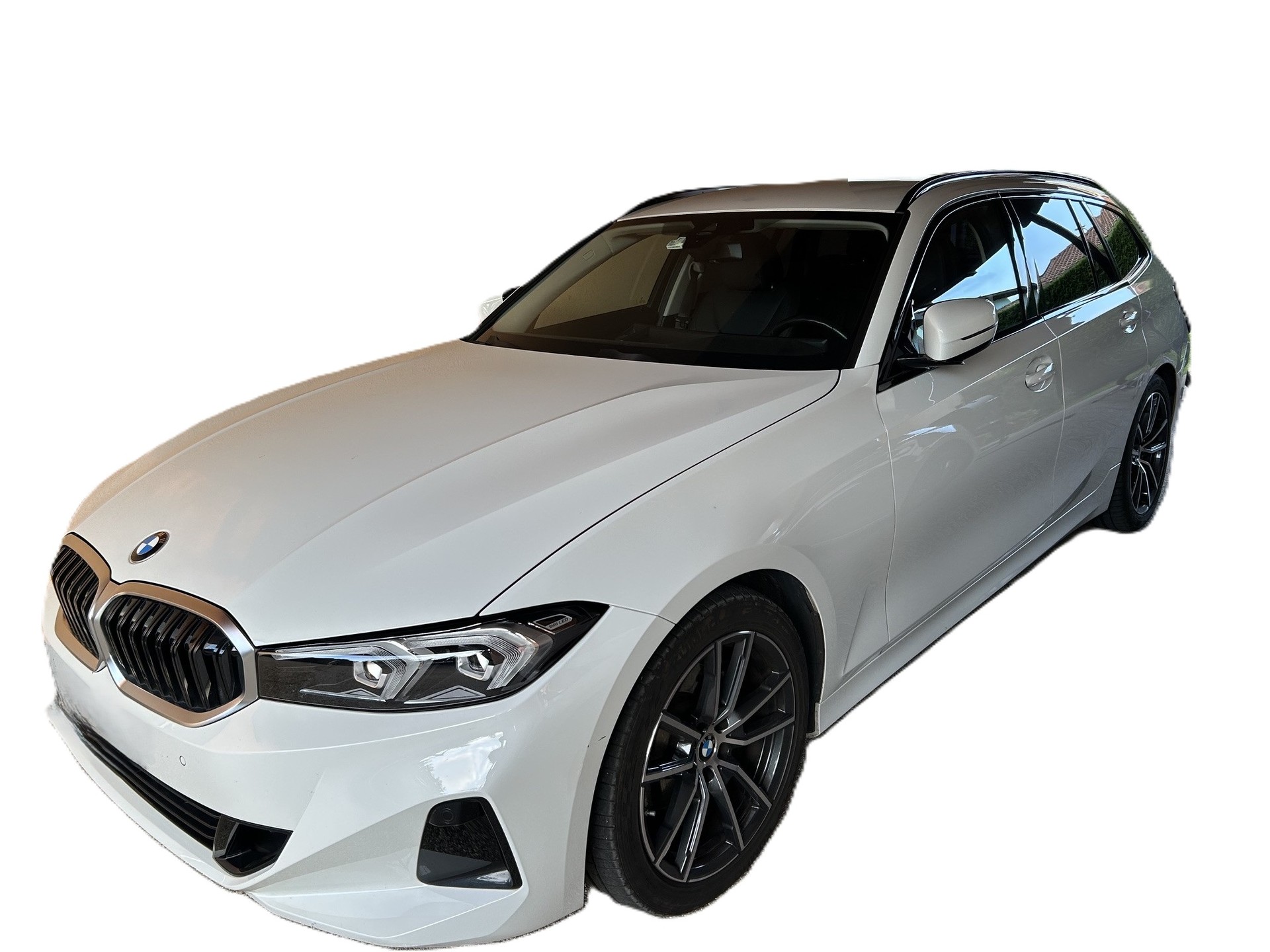BMW 320xdrive touring-image-2