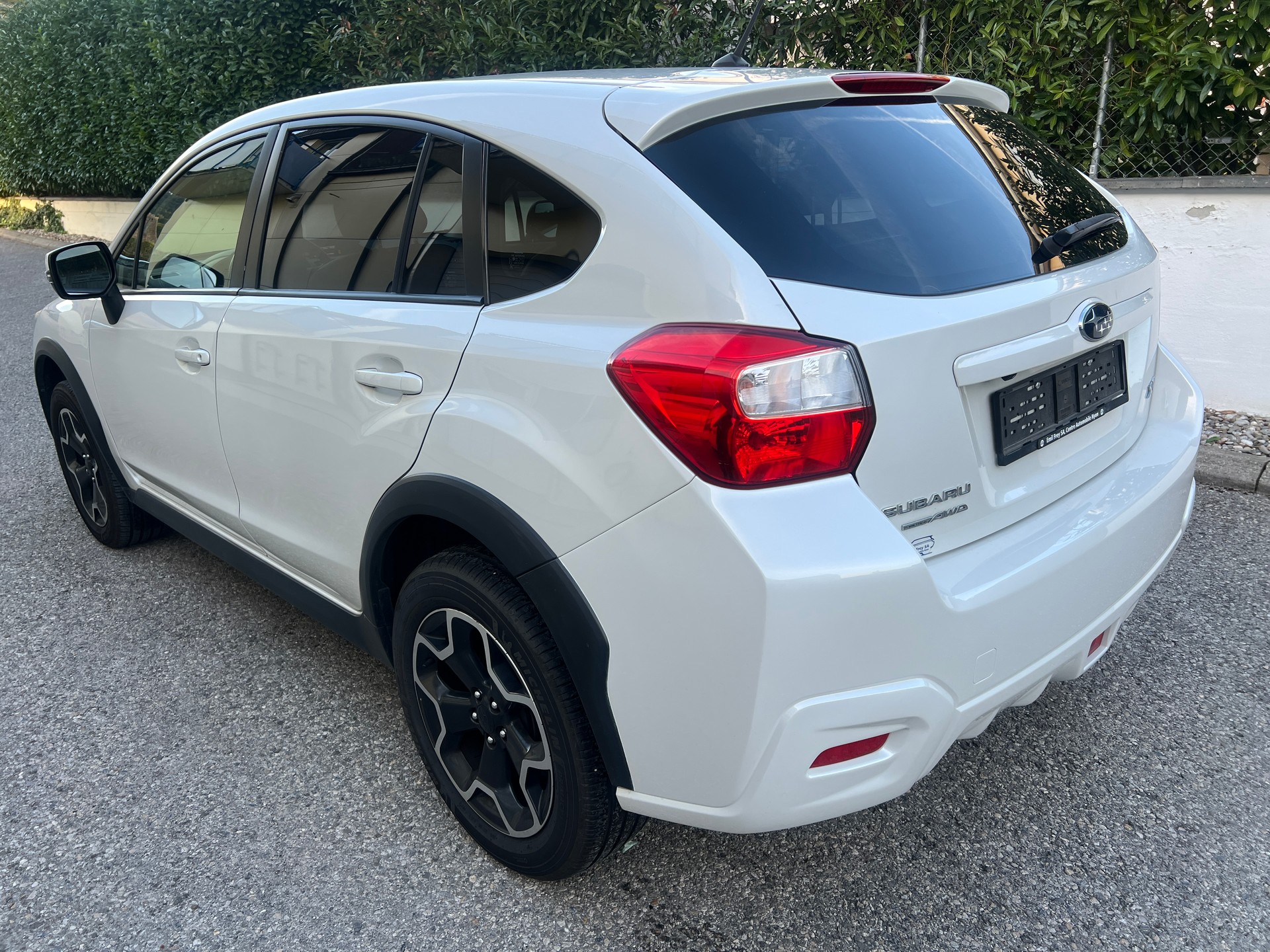 SUBARU XV 2.0 Swiss Three AWD-image-5