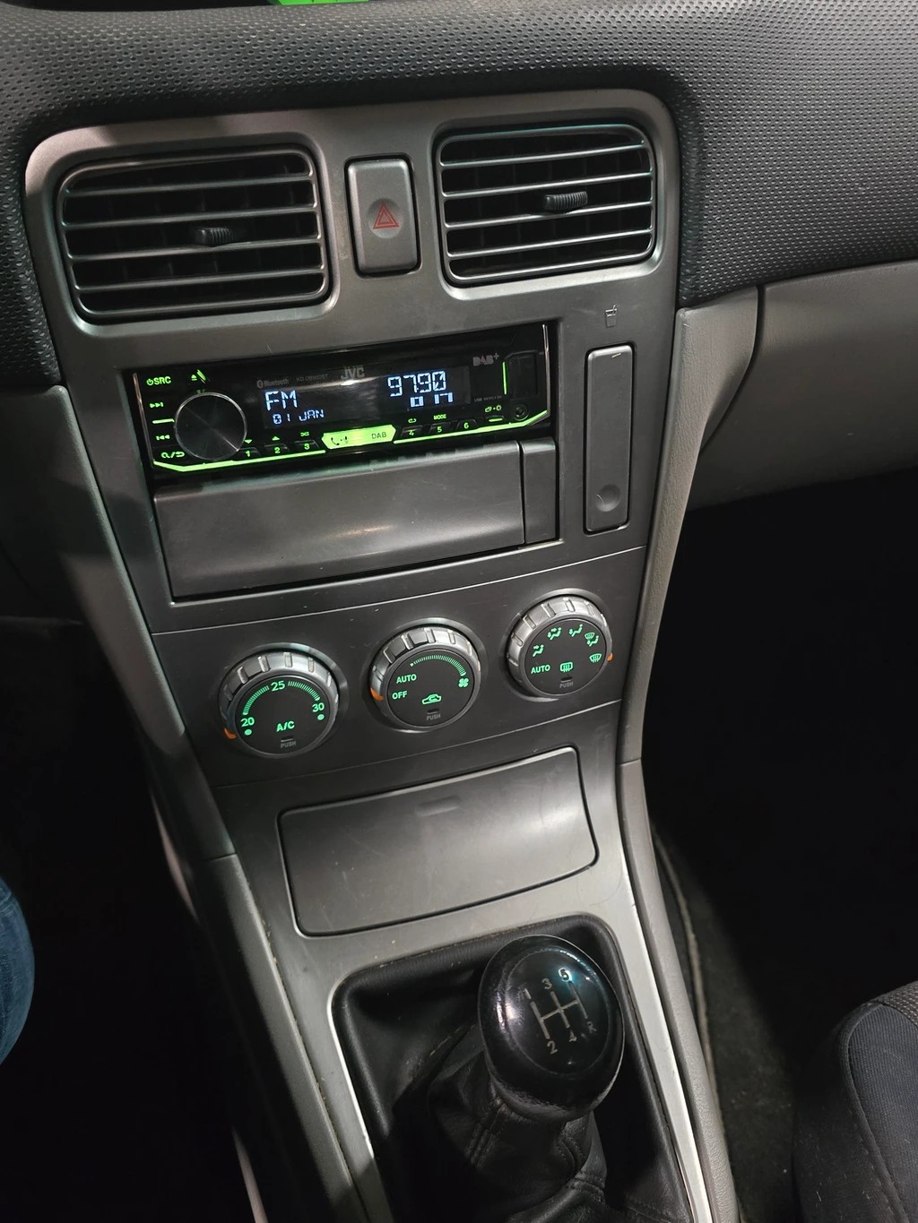 SUBARU Forester 2.0X Comfort-image-14