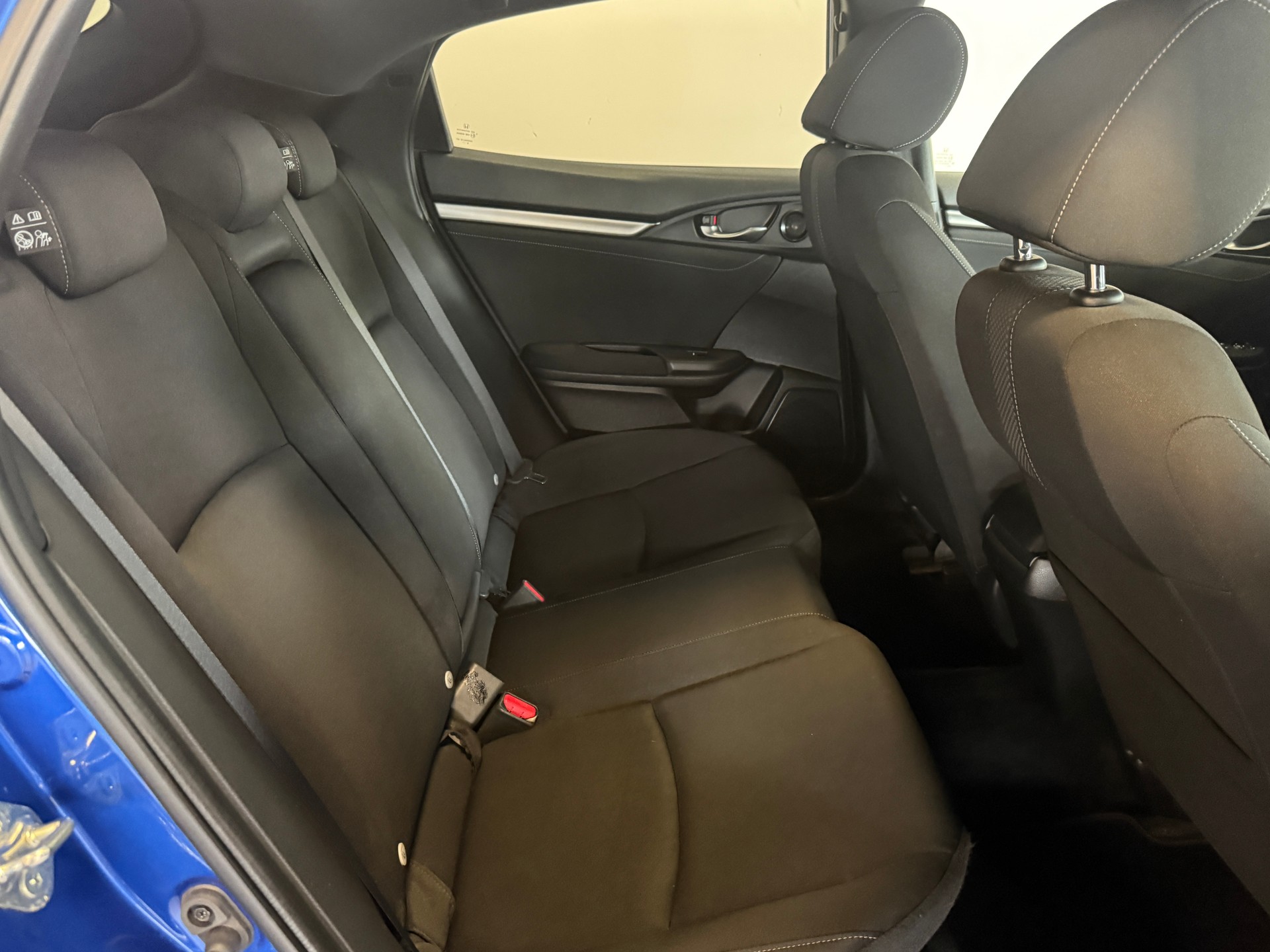 HONDA Civic 1.0 VTEC Elegance CVT-image-8