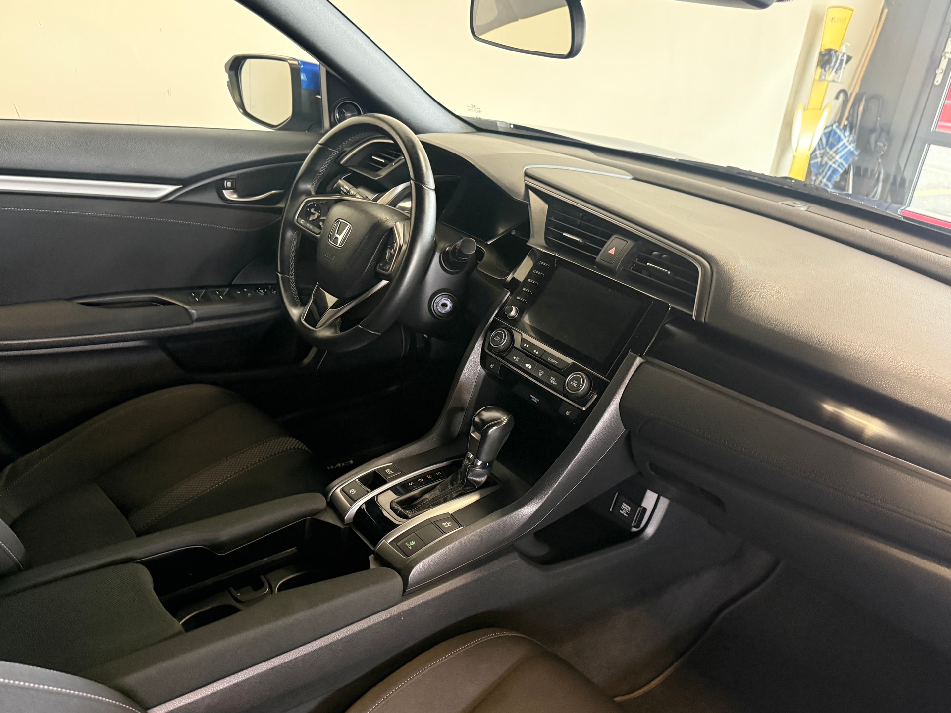 HONDA Civic 1.0 VTEC Elegance CVT-image-7