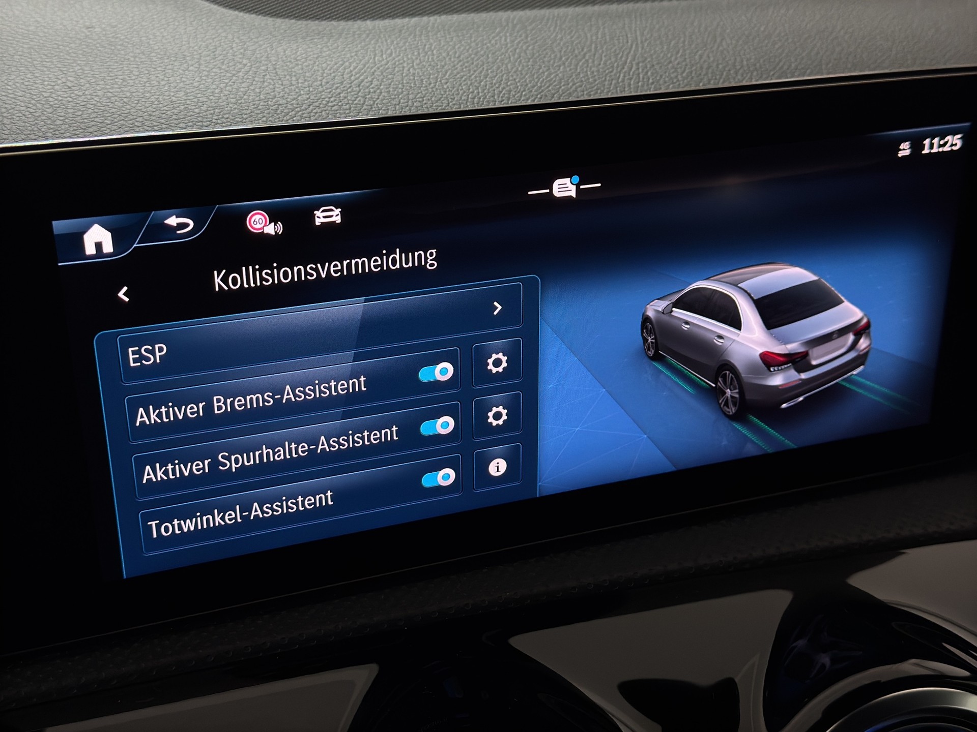 MERCEDES-BENZ A 200 Limousine 7G-DCT Night-Paket "Pano-RF.-Kamera-Multibeam LED"-image-21