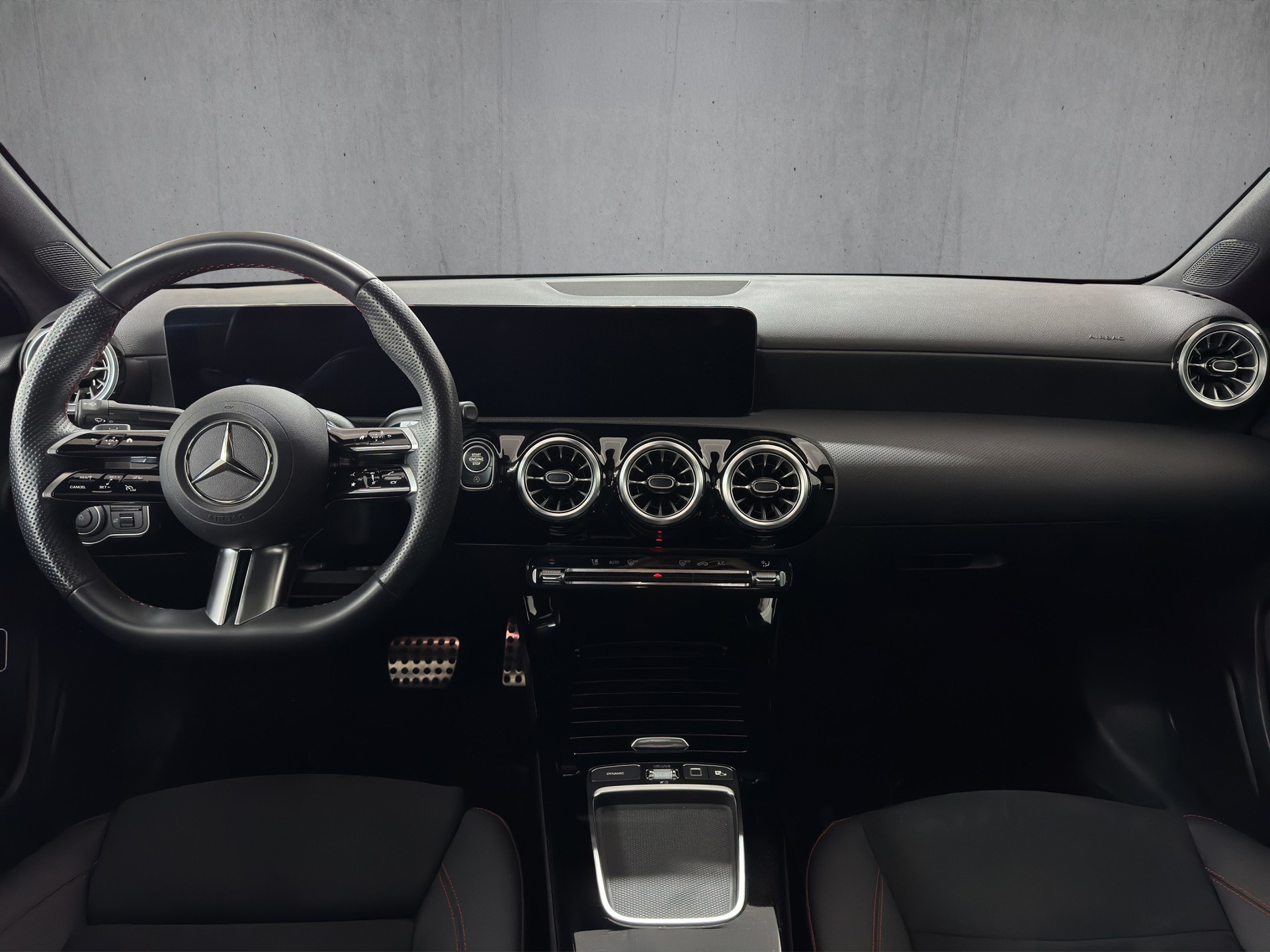 MERCEDES-BENZ A 200 Limousine 7G-DCT Night-Paket "Pano-RF.-Kamera-Multibeam LED"-image-11