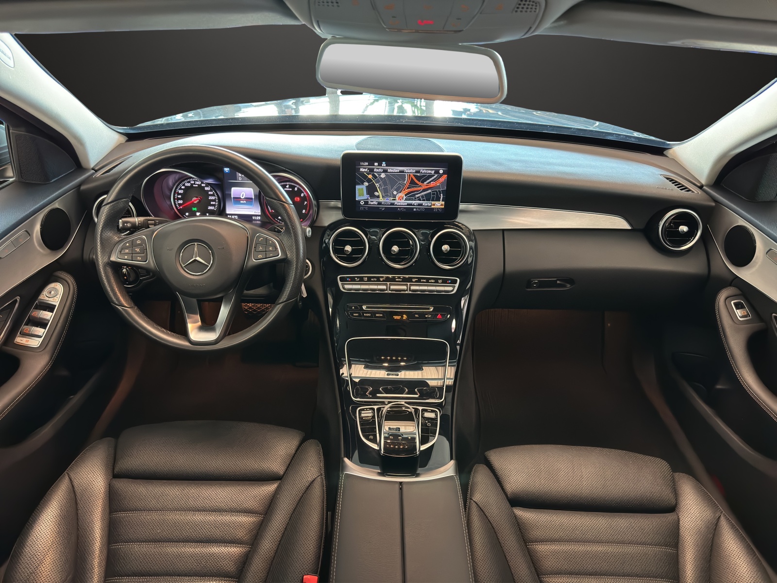 MERCEDES-BENZ C 400 4Matic-image-9