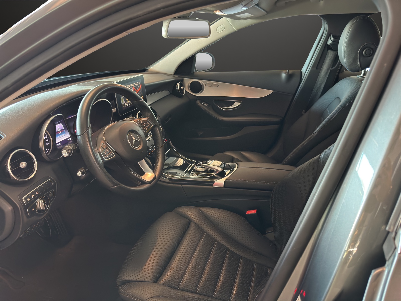 MERCEDES-BENZ C 400 4Matic-image-8