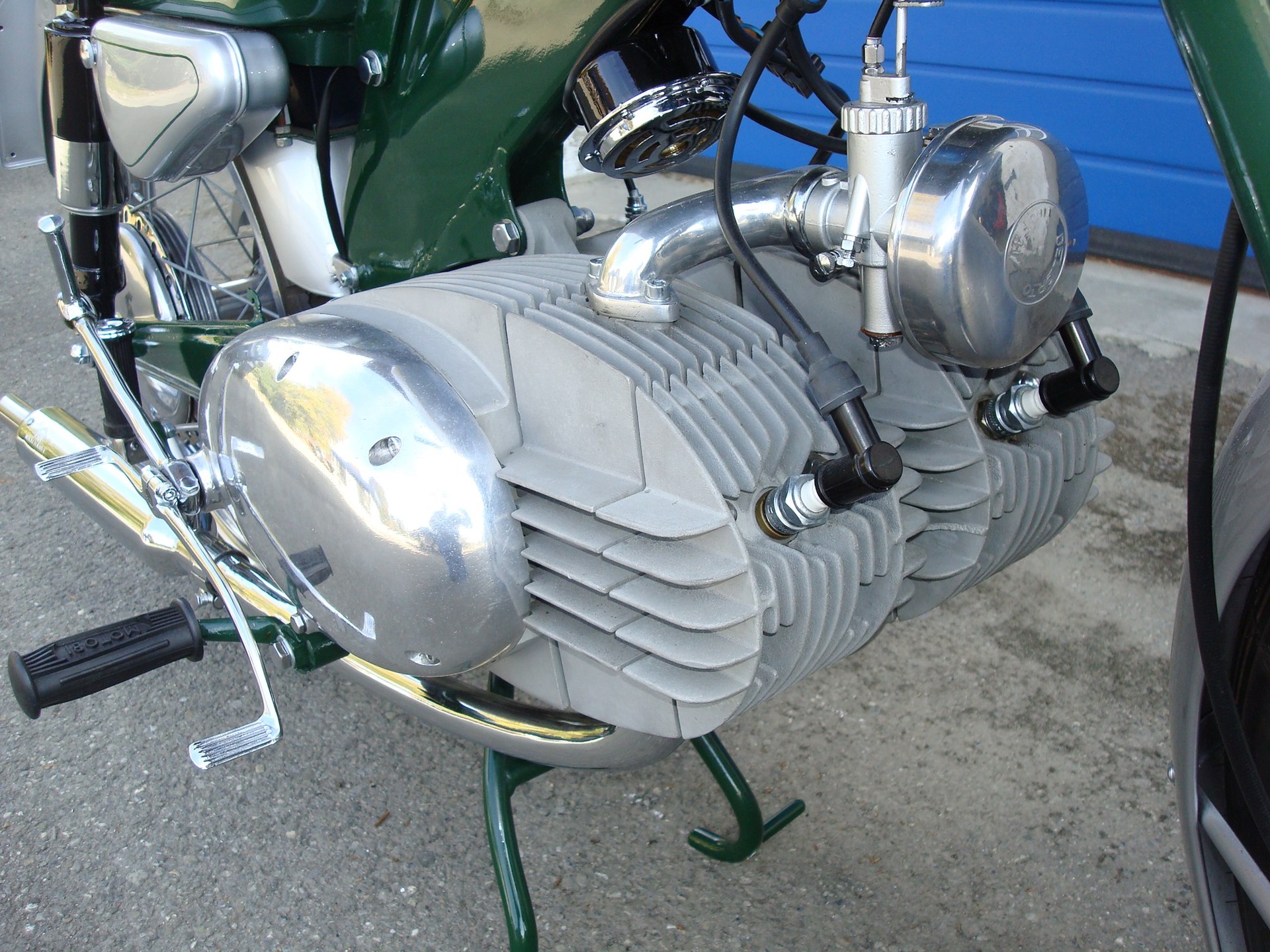 MOTOBI SPRING LASTING B 200-image-5