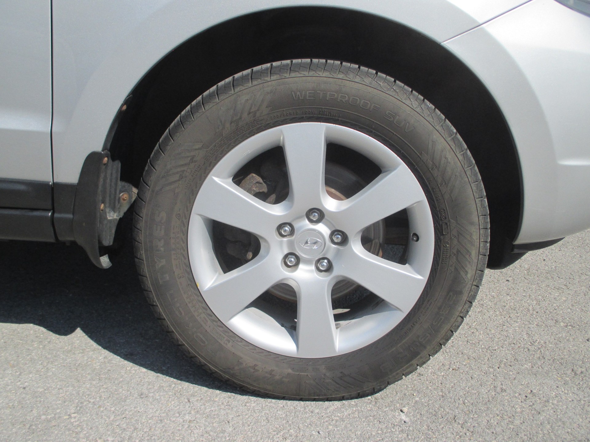 HYUNDAI Santa Fe 2.2 CRDi Premium 4WD Automatic-image-4