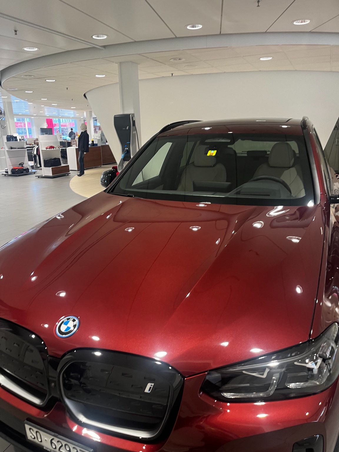 BMW iX3 Impressive-image-8