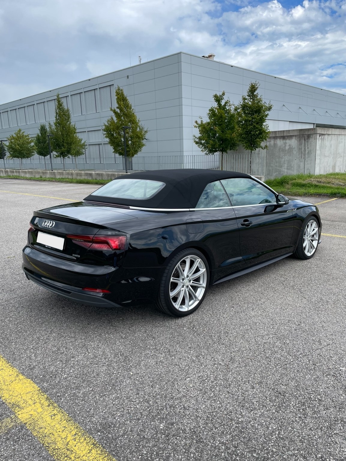 AUDI A5 Cabriolet 3.0 TDI Sport tiptronic quattro-image-4