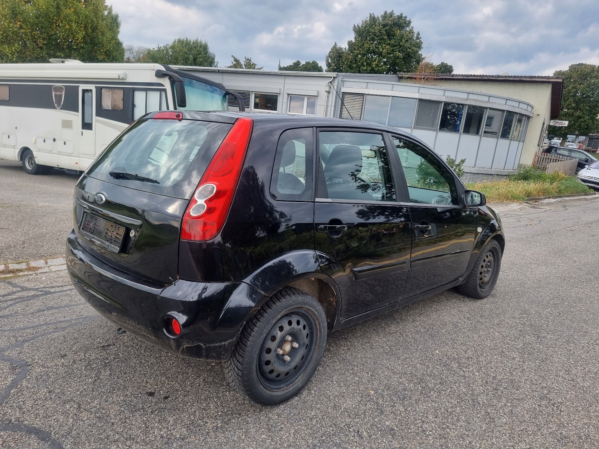 FORD Fiesta 1.6 16V Trend-image-5