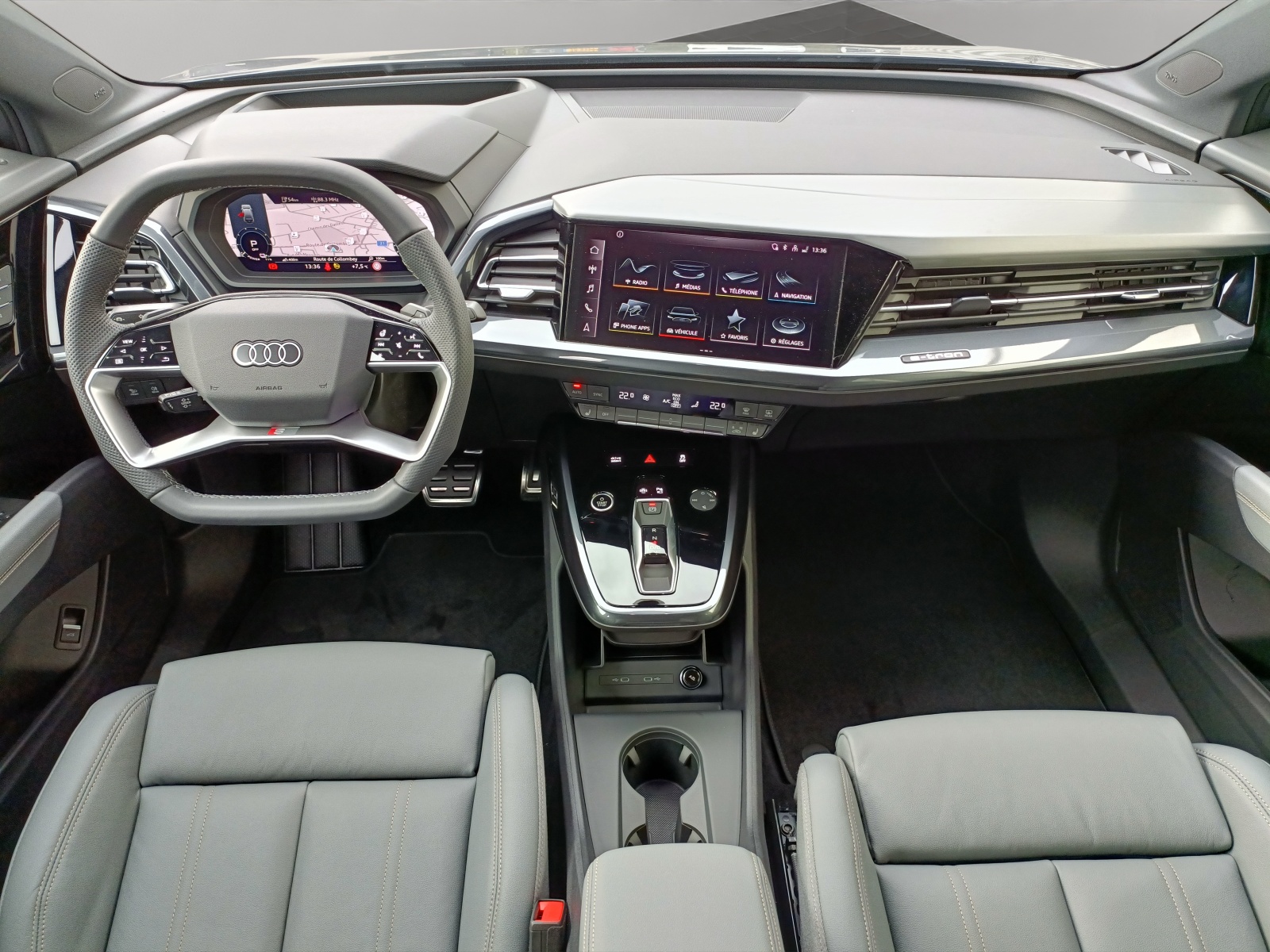 AUDI Q4 e-tron 55 quattro-image-9