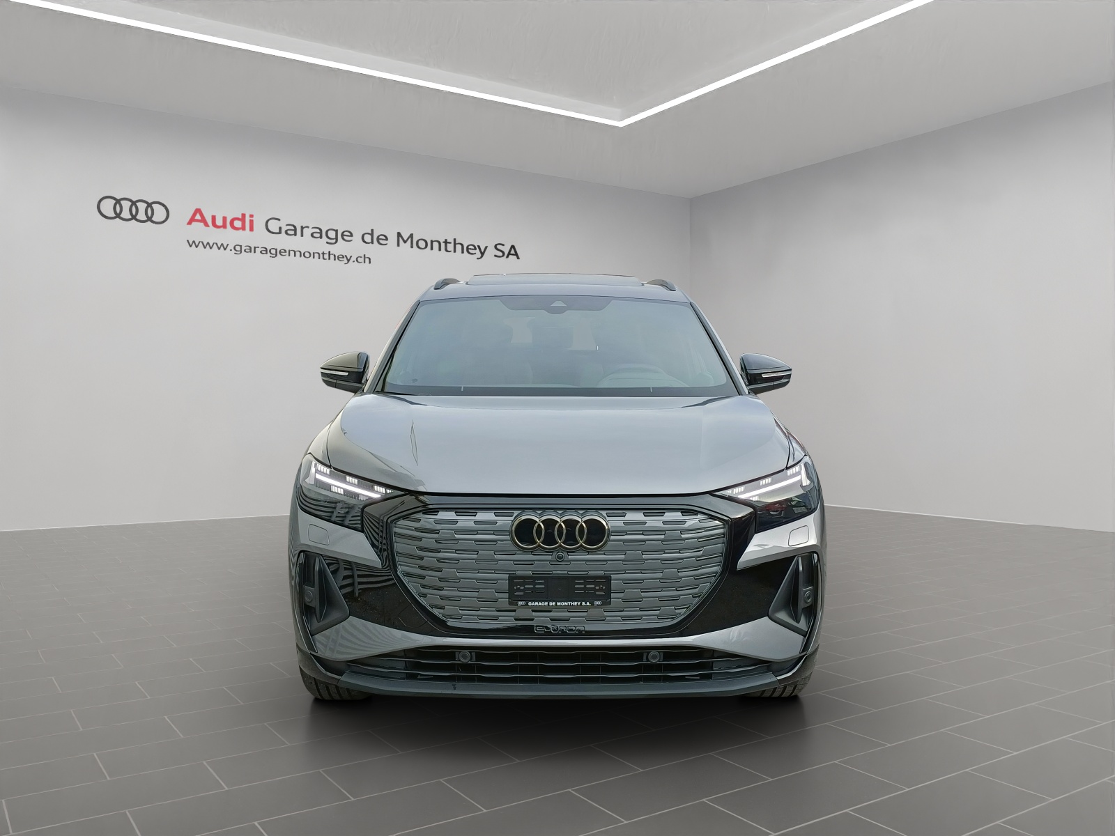 AUDI Q4 e-tron 55 quattro-image-1