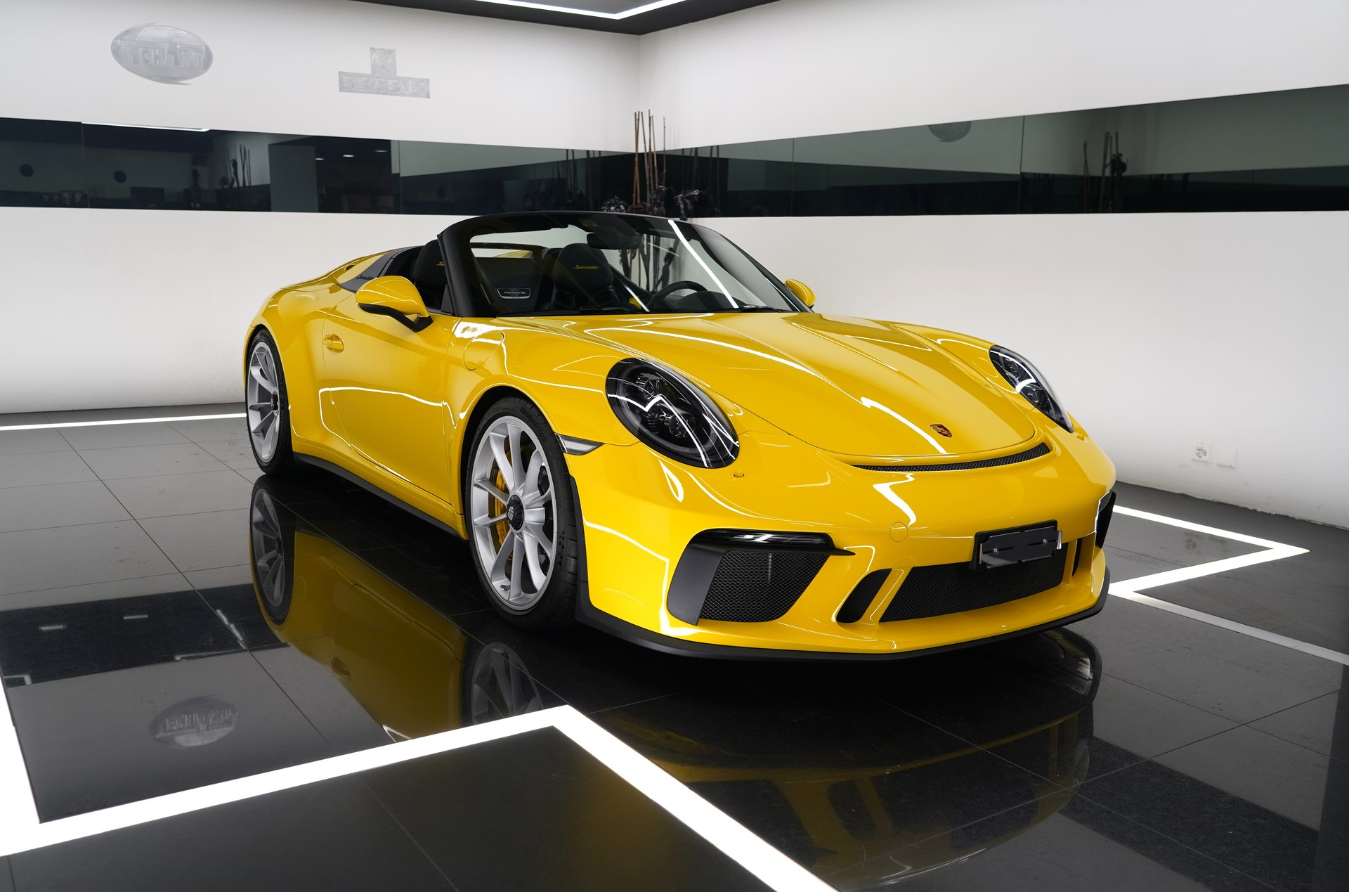 PORSCHE 911 Speedster-image-1
