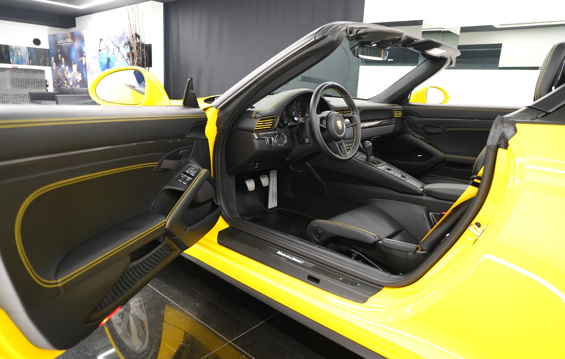 PORSCHE 911 Speedster-image-7