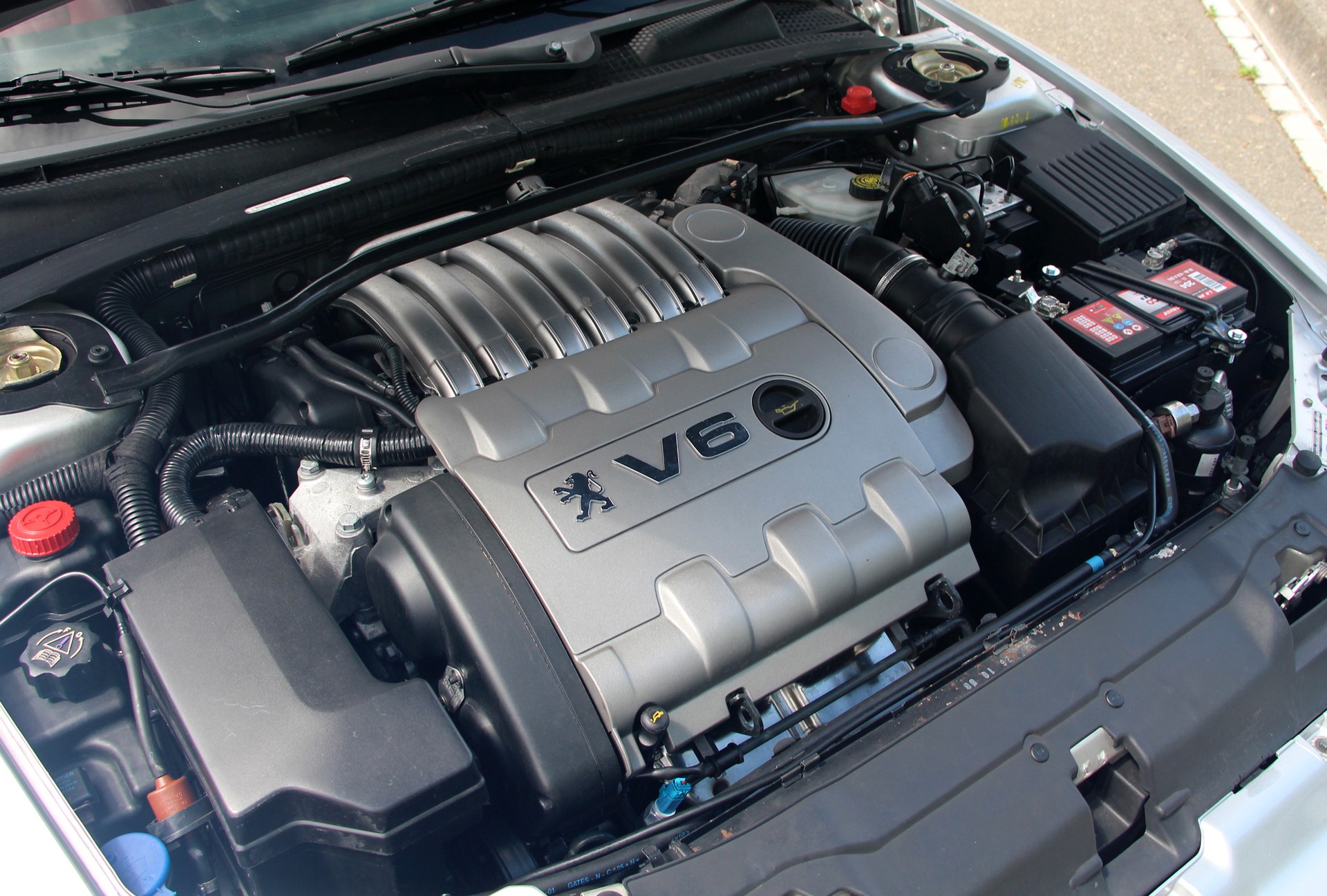 PEUGEOT 406 Coupé 3.0 V6 Pack-image-14
