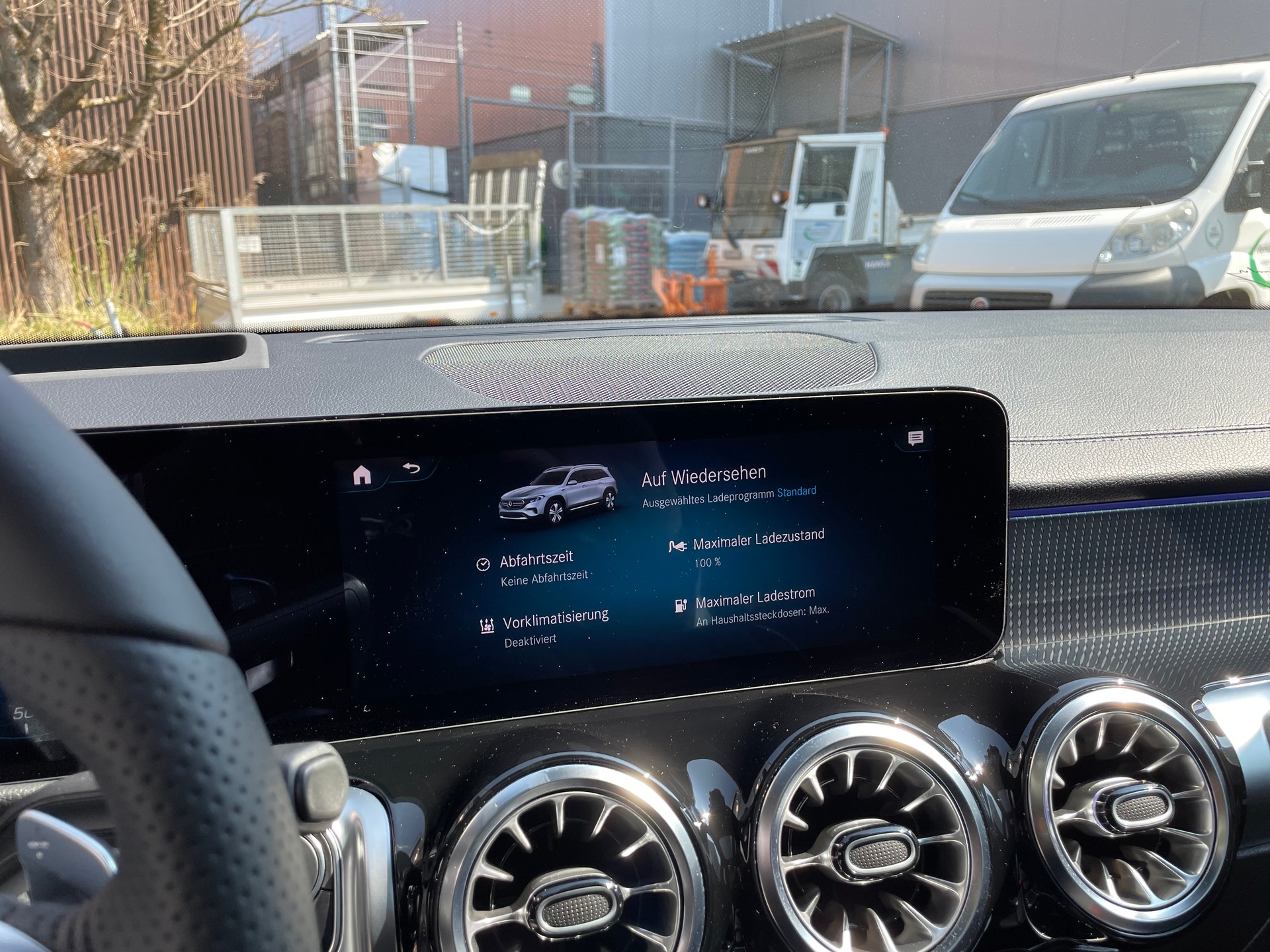MERCEDES-BENZ EQB 350 AMG Line 4Matic-image-8