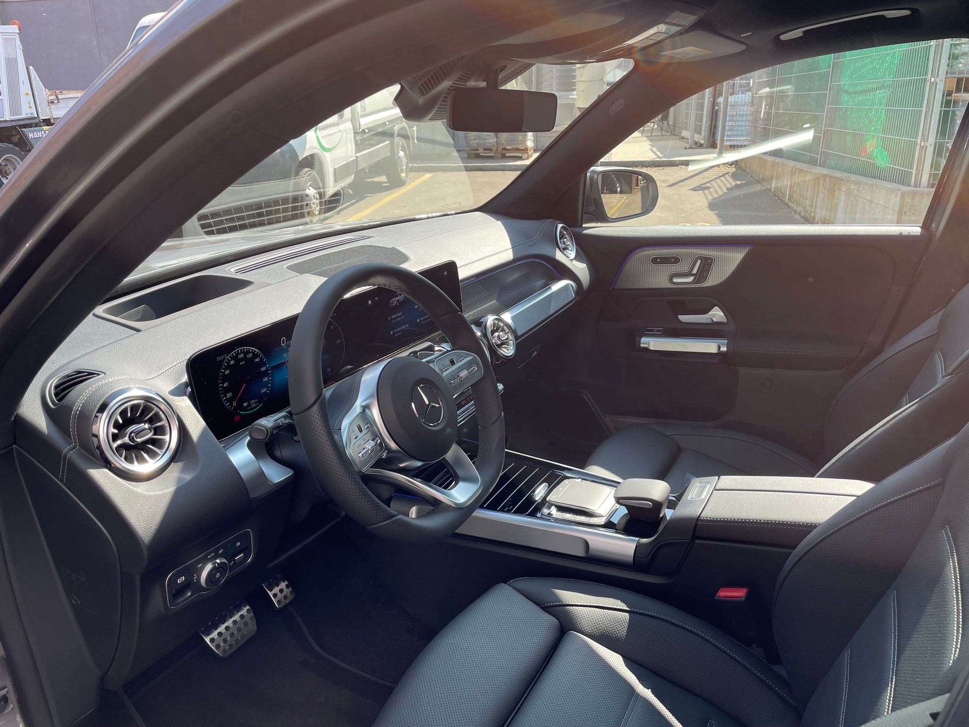 MERCEDES-BENZ EQB 350 AMG Line 4Matic-image-10