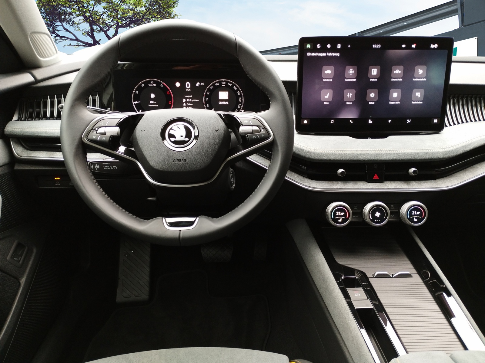 SKODA Superb Combi 2.0 TDi Selection DSG-image-8
