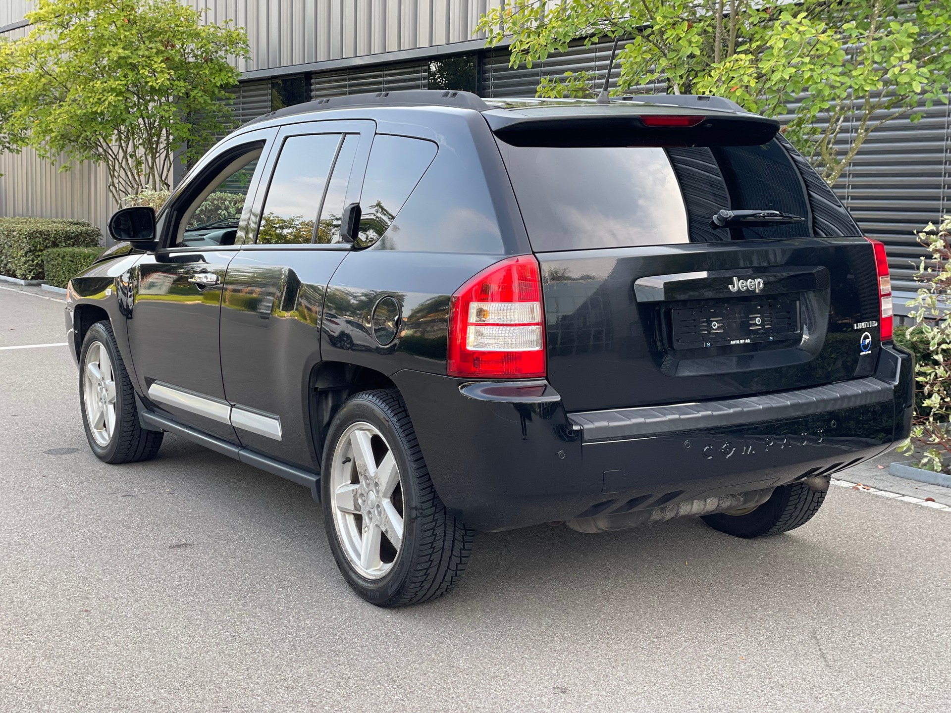 JEEP Compass 2.4 Sport-image-6