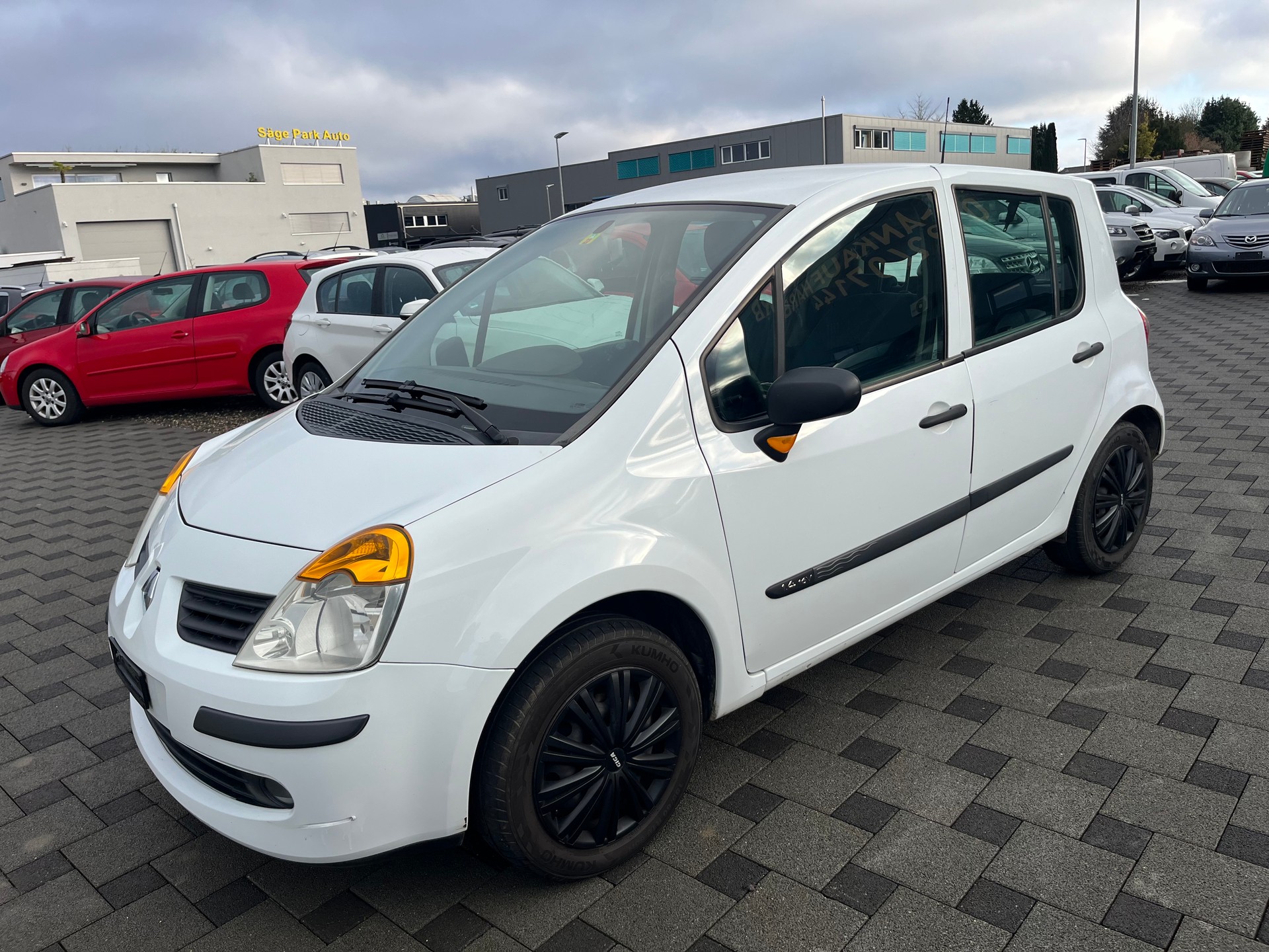 RENAULT Modus 1.4 16V Expression Confort-image-3