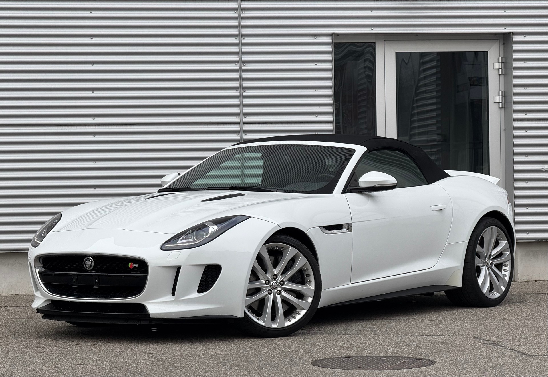 JAGUAR F-Type Convertible S 5.0 V8 S/C-image-1