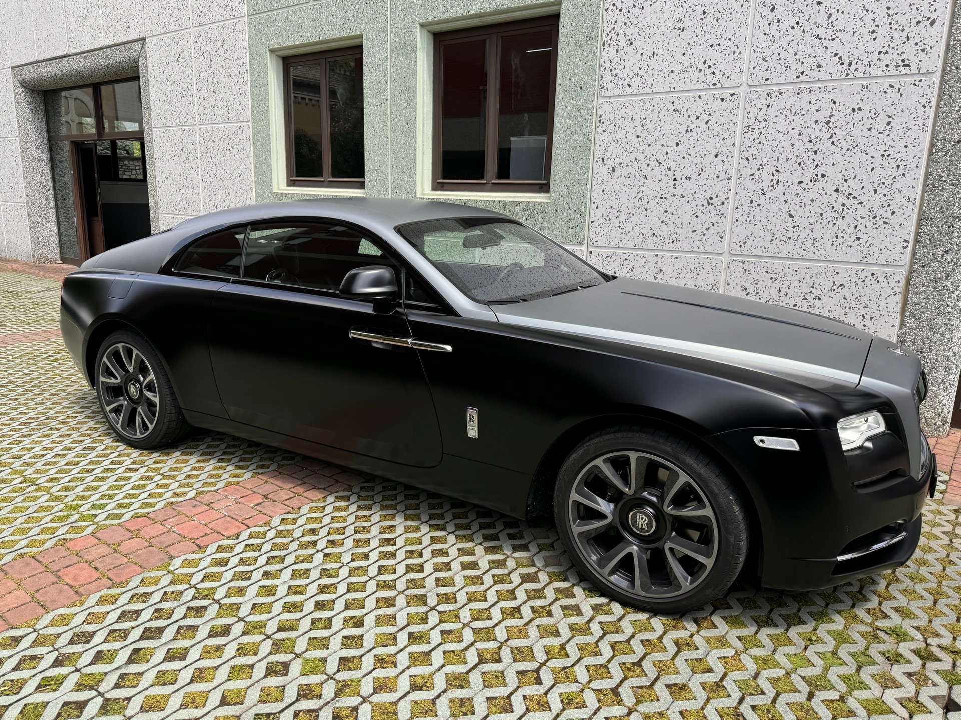 ROLLS-ROYCE Wraith 6.6 V12-image-4