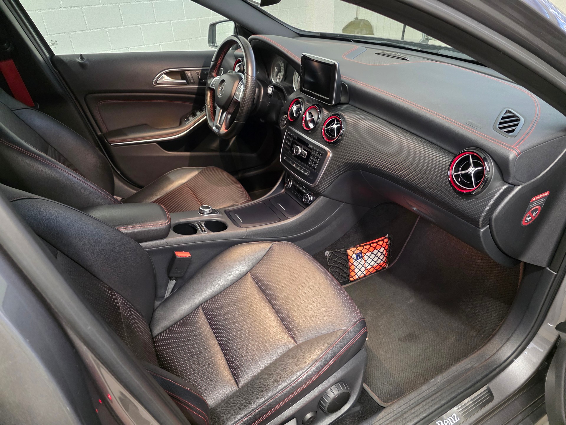 MERCEDES-BENZ A 250 AMG LINE Sport 4Matic 7G-DCT-image-13