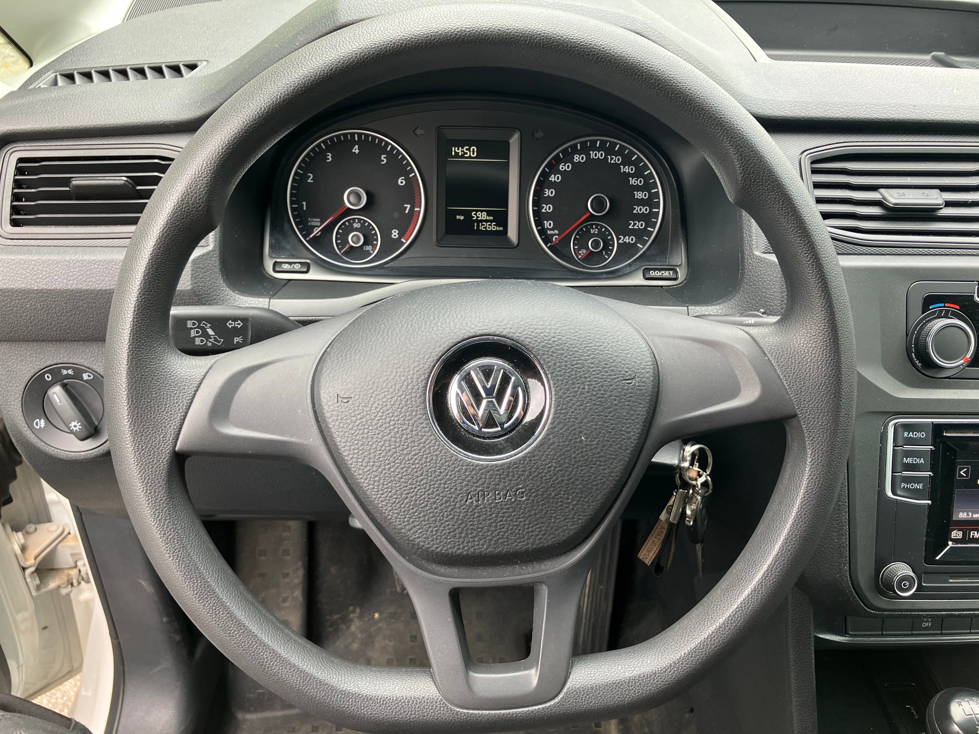 VW Caddy 1.2 TSI Entry BlueMotion Technology-image-9