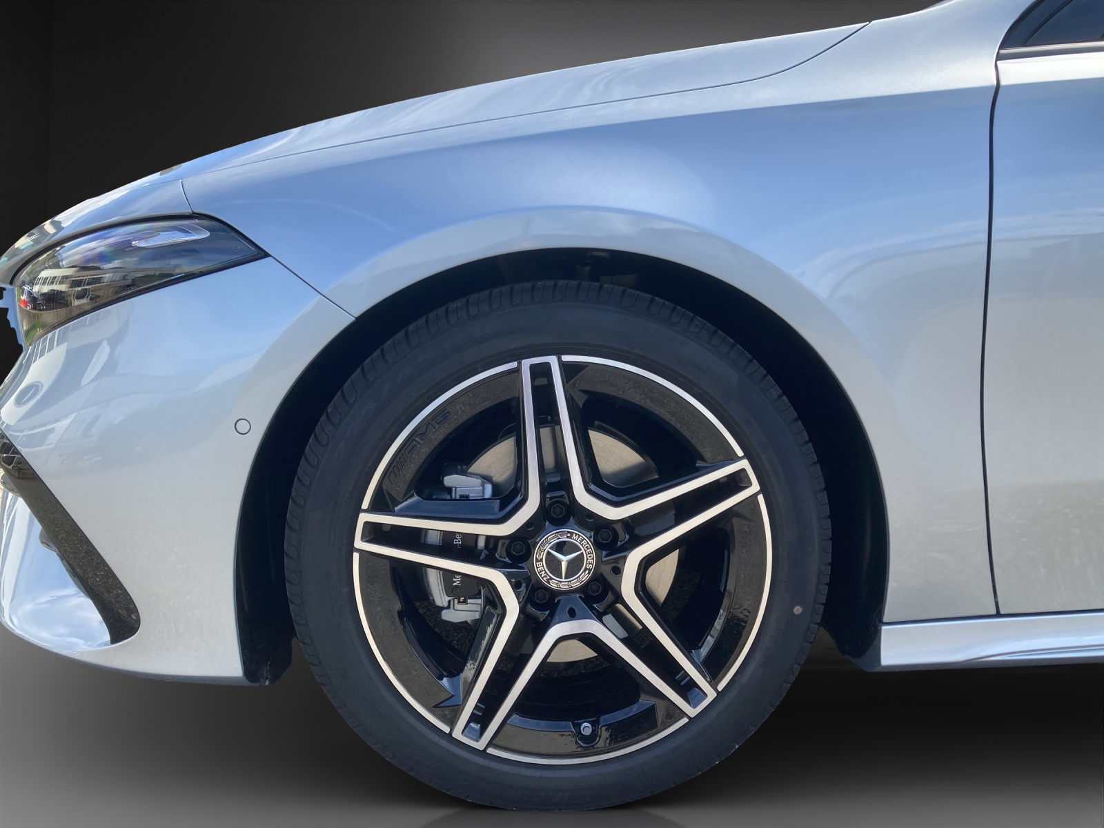 MERCEDES-BENZ A 200 7G-DCT Night Star-image-7