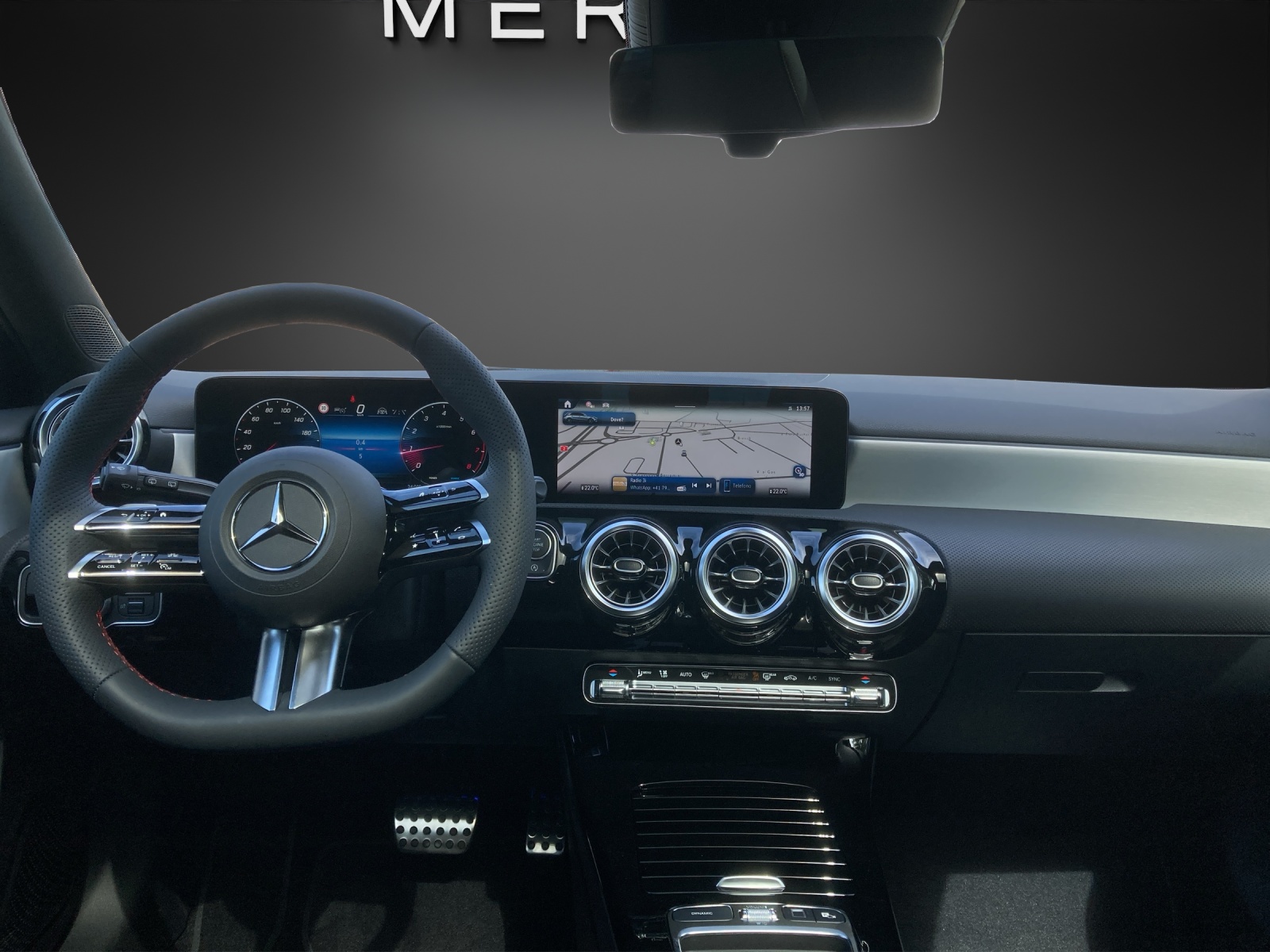 MERCEDES-BENZ A 200 7G-DCT Night Star-image-10