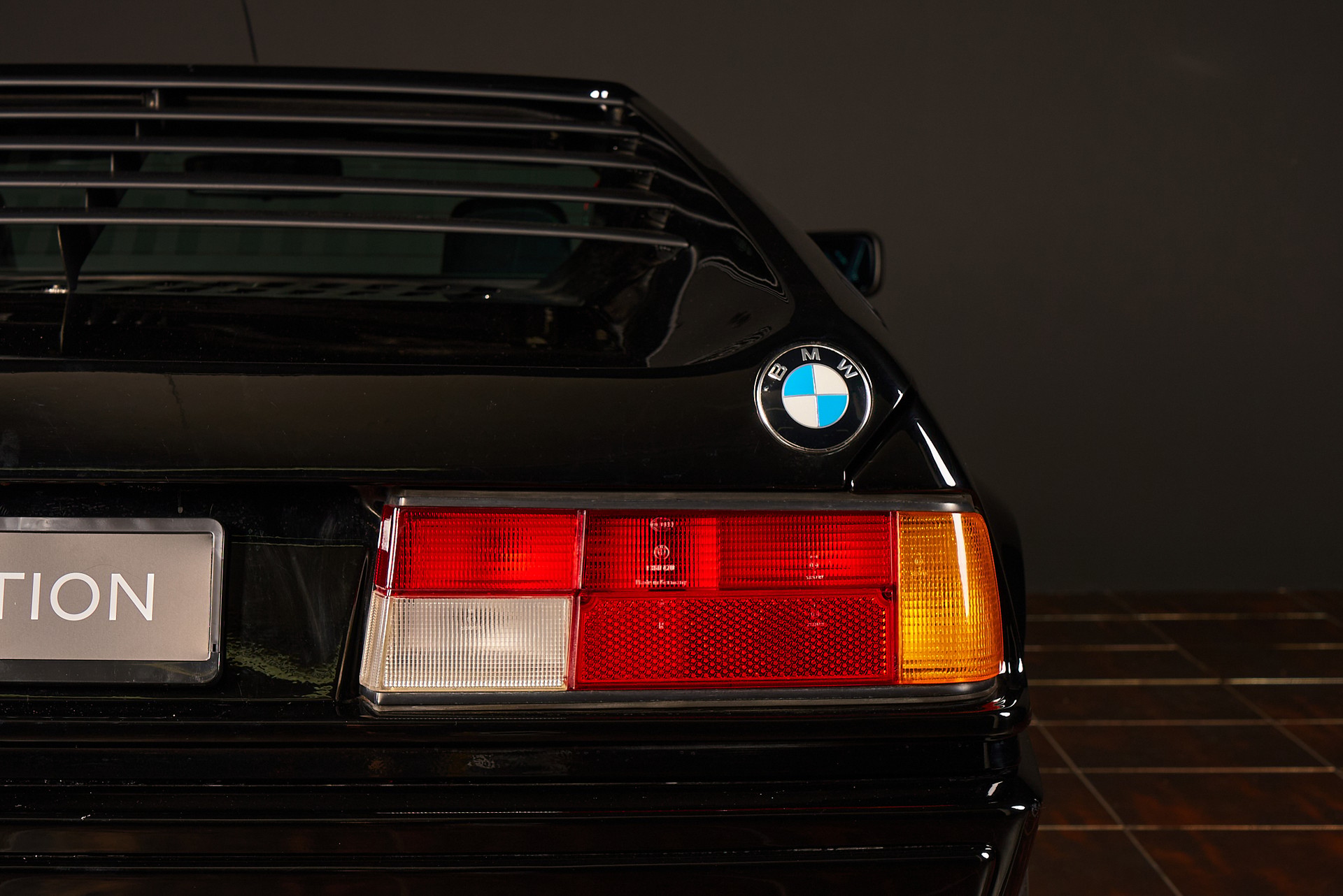 BMW M 1-image-10