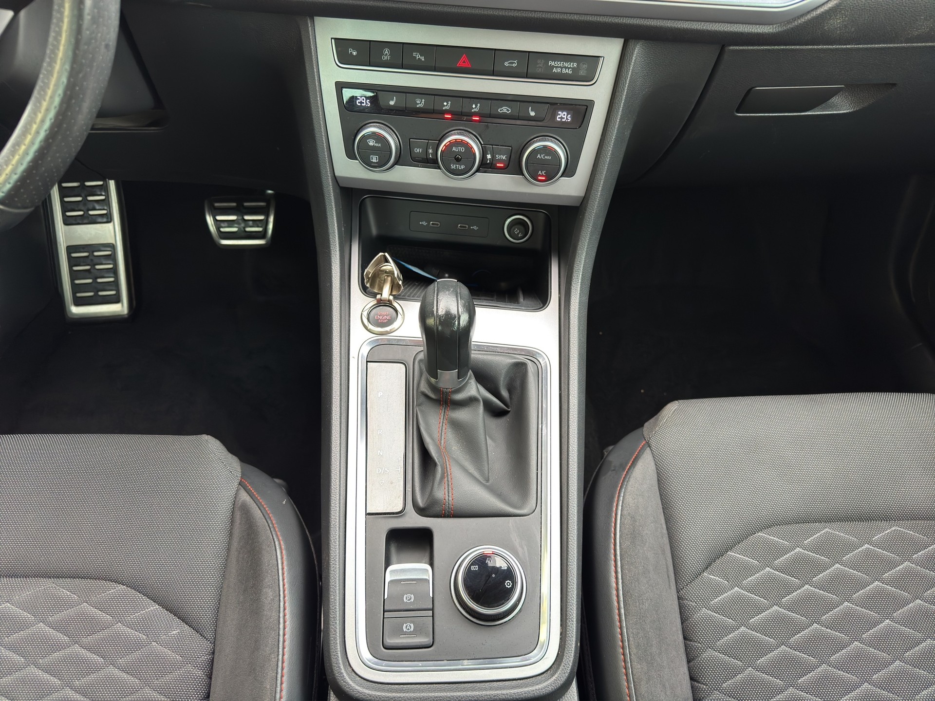 SEAT Ateca 1.5 TSI EVO Hola FR DSG-image-16