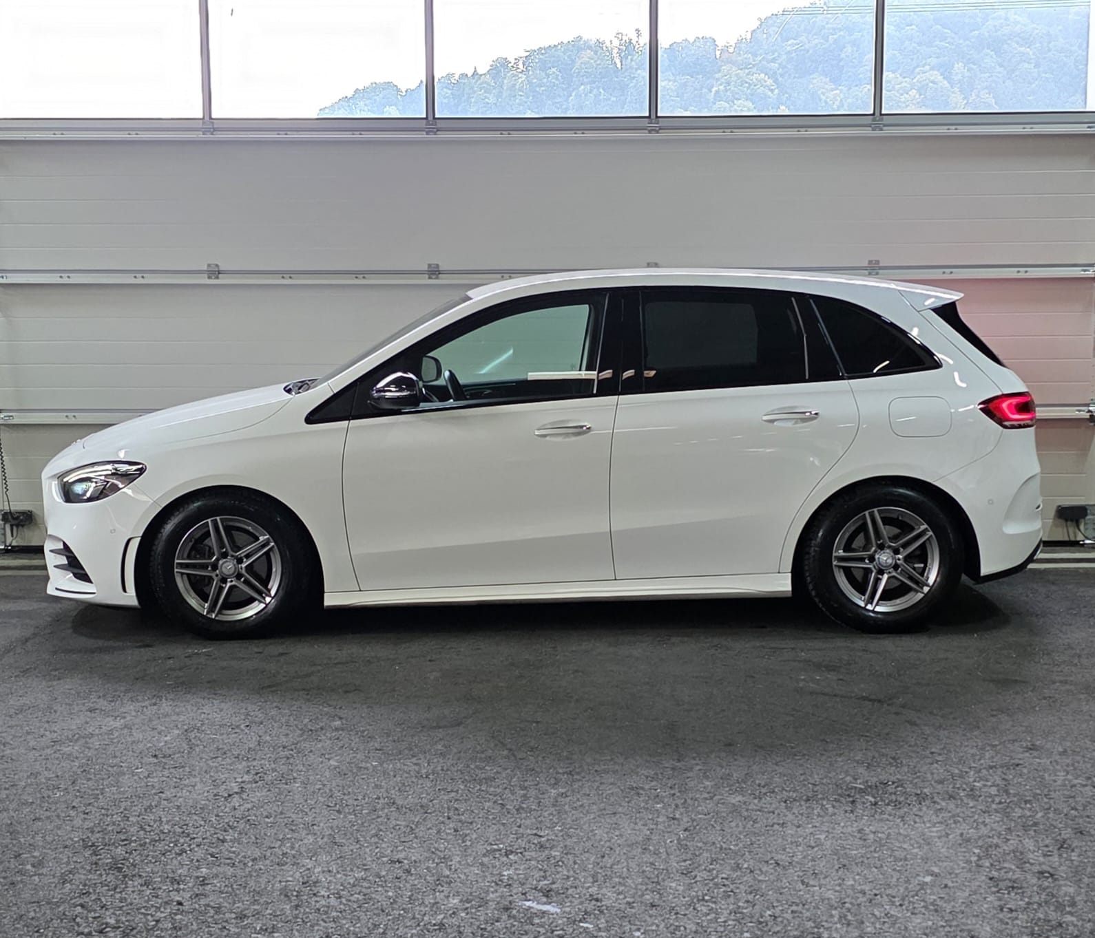 MERCEDES-BENZ B 180 AMG Line 7G-DCT *CH-Fahrzeug* FRISCH AB MFK: 10.11.25*-image-1